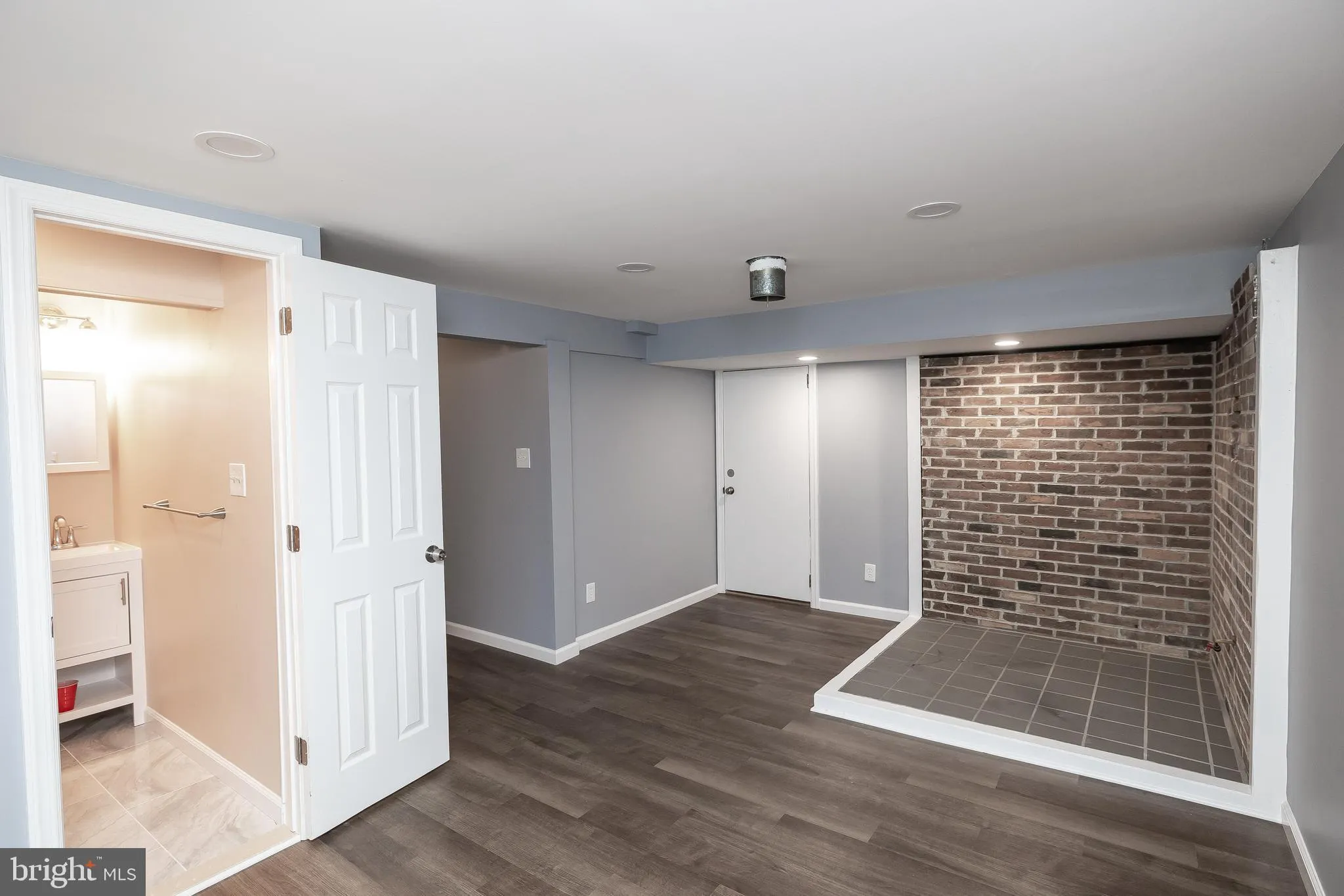 Vineland, New Jersey 08360, United States, 4 Bedrooms Bedrooms, ,2 BathroomsBathrooms,Residential,Active,178453