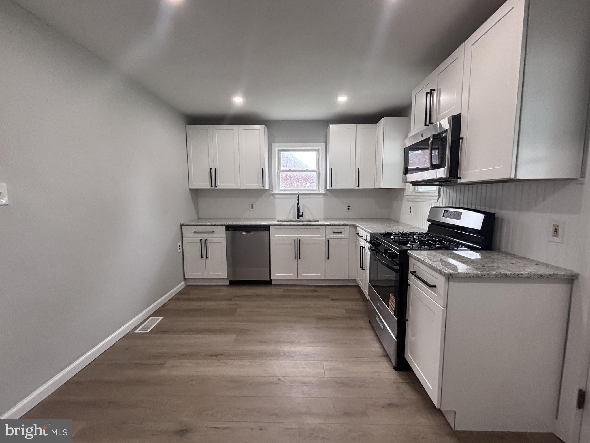 36 ARBOR AVENUE