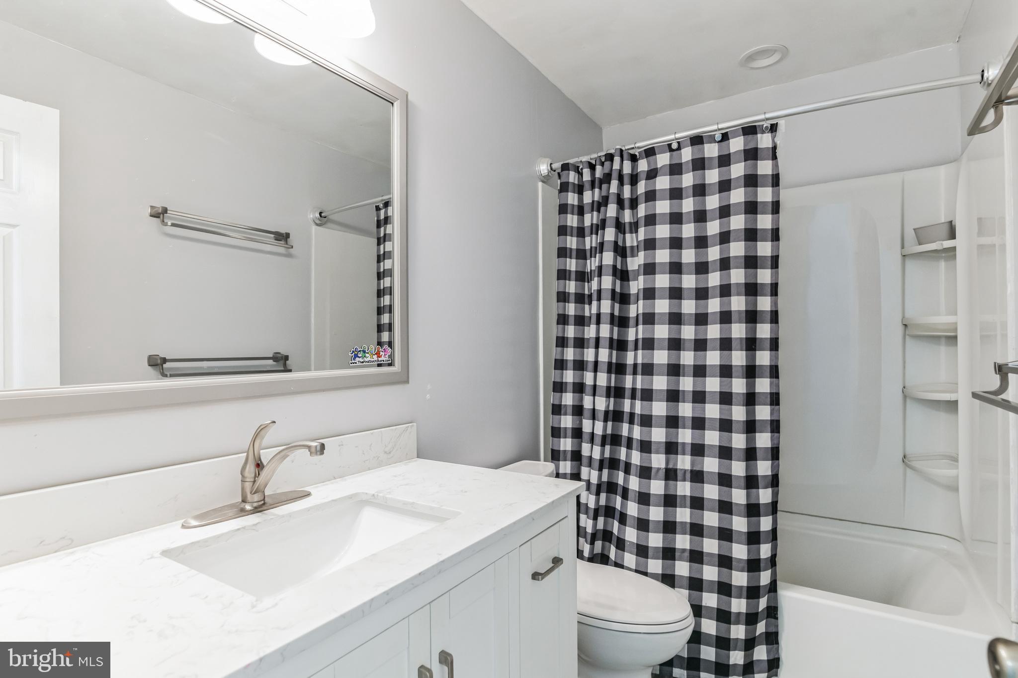 BROOKFIELD (SALEM FIELDS) - Residential