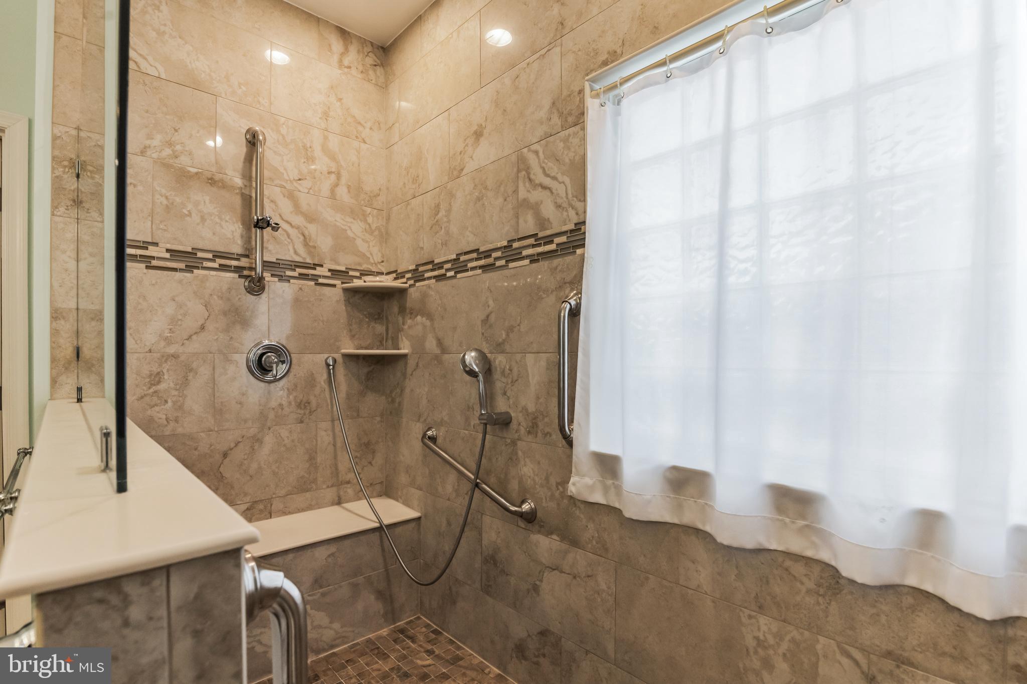 BROOKFIELD (SALEM FIELDS) - Residential