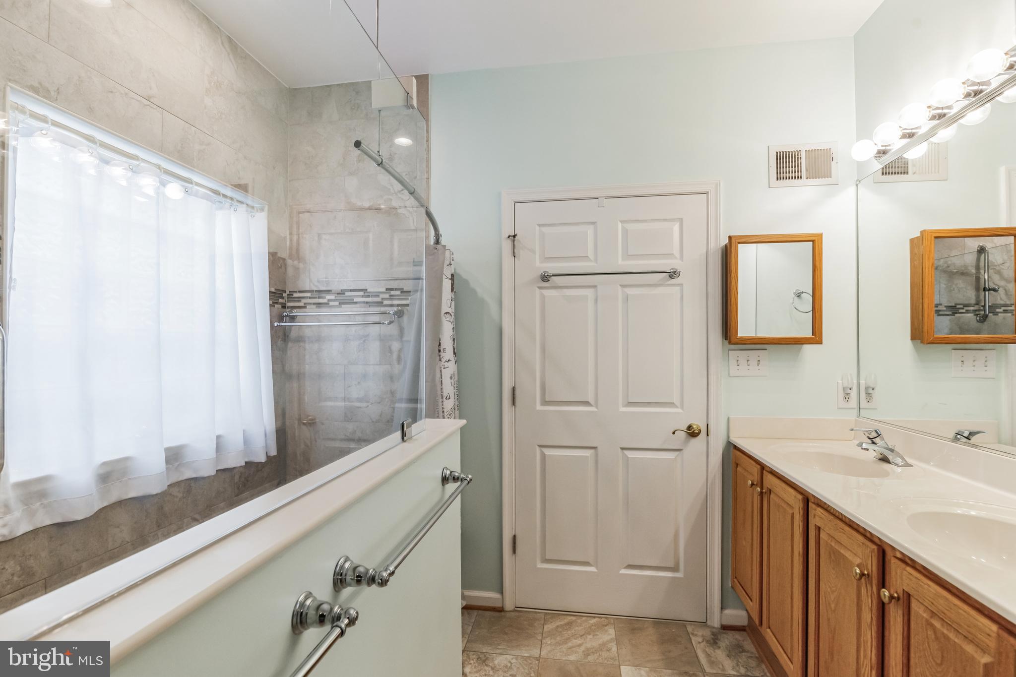 BROOKFIELD (SALEM FIELDS) - Residential