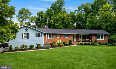 Photo of 909 Emory Church Road, UPPERCO, MD 21155 (MLS # MDCR2033054)