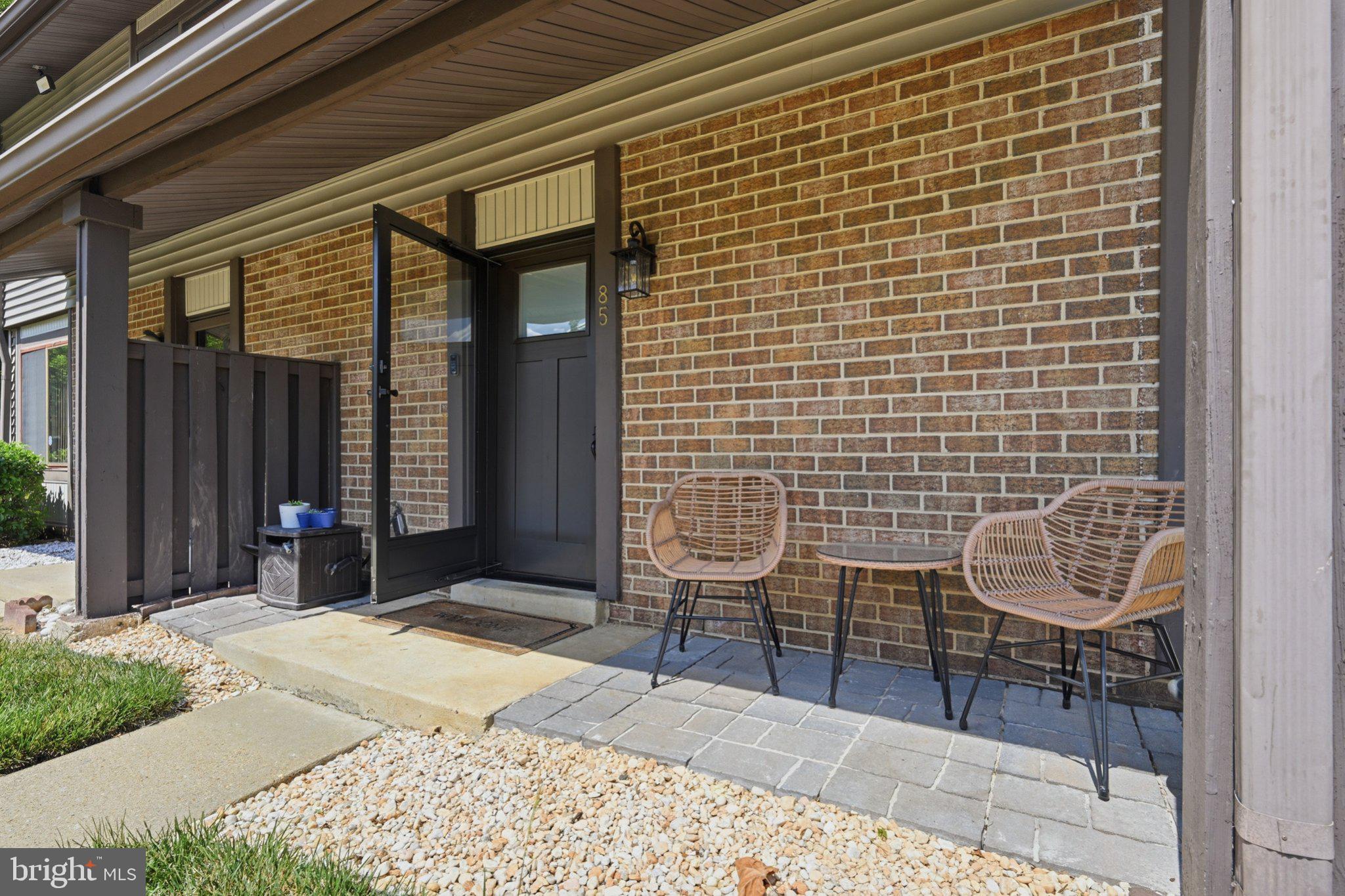 85 CABLE HOLLOW WAY