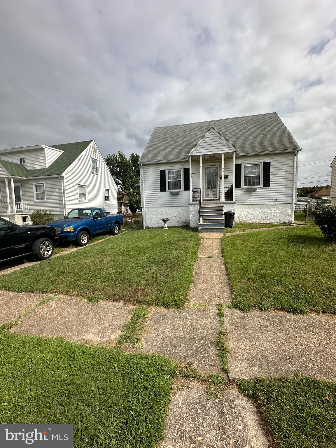 NORWOOD PARK - Residential