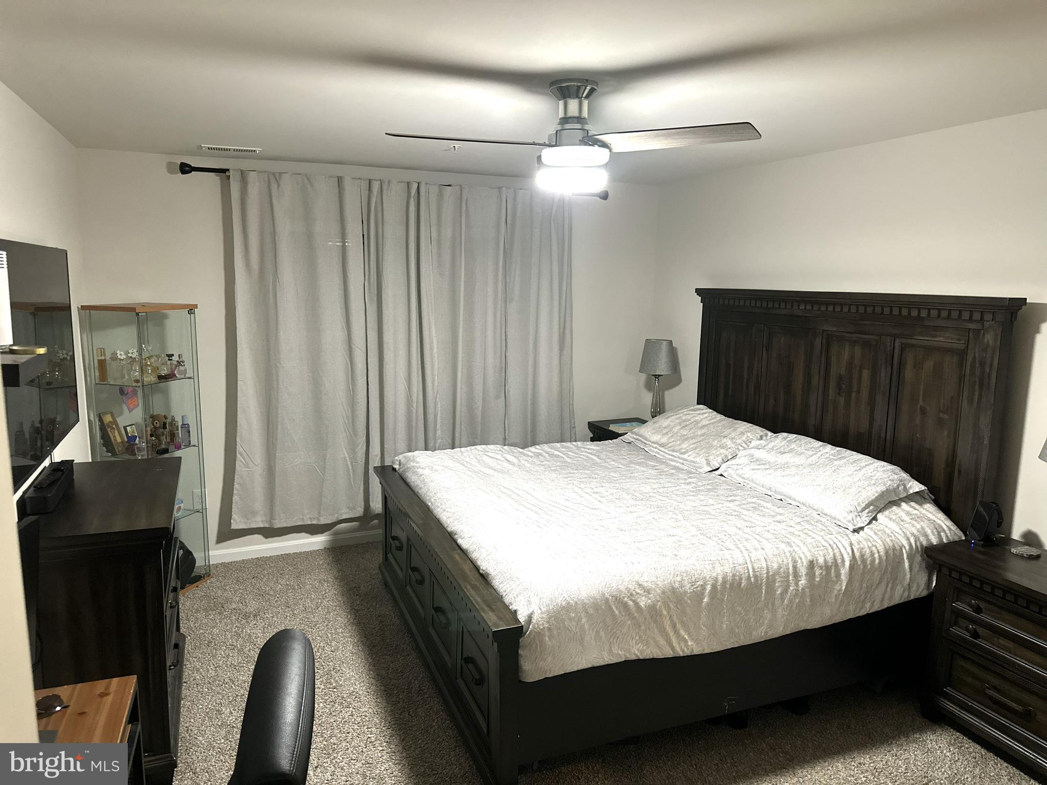 PINEGROVE - Residential Lease