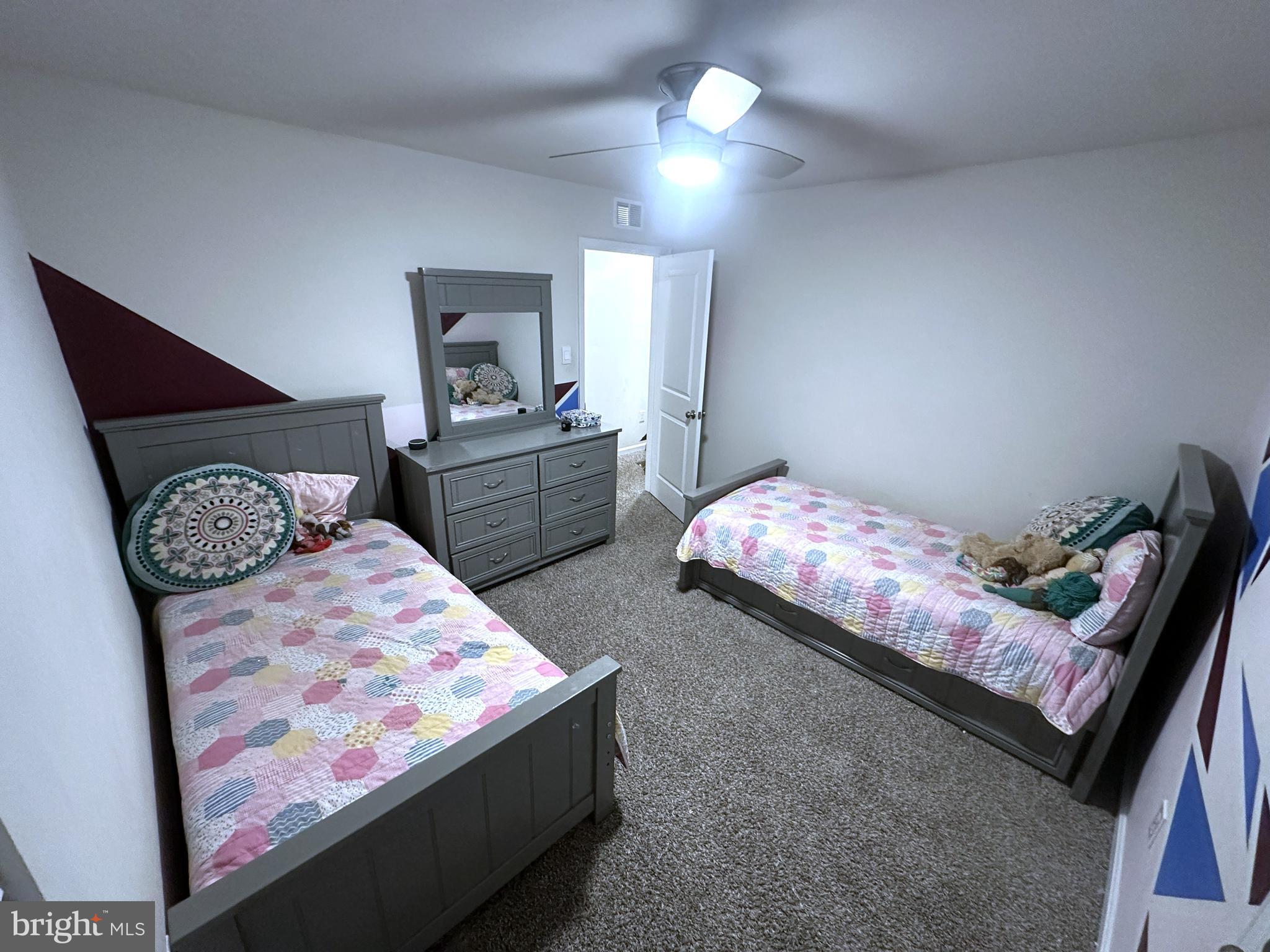 PINEGROVE - Residential Lease