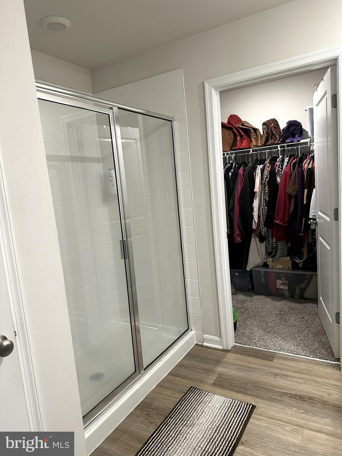 PINEGROVE - Residential Lease