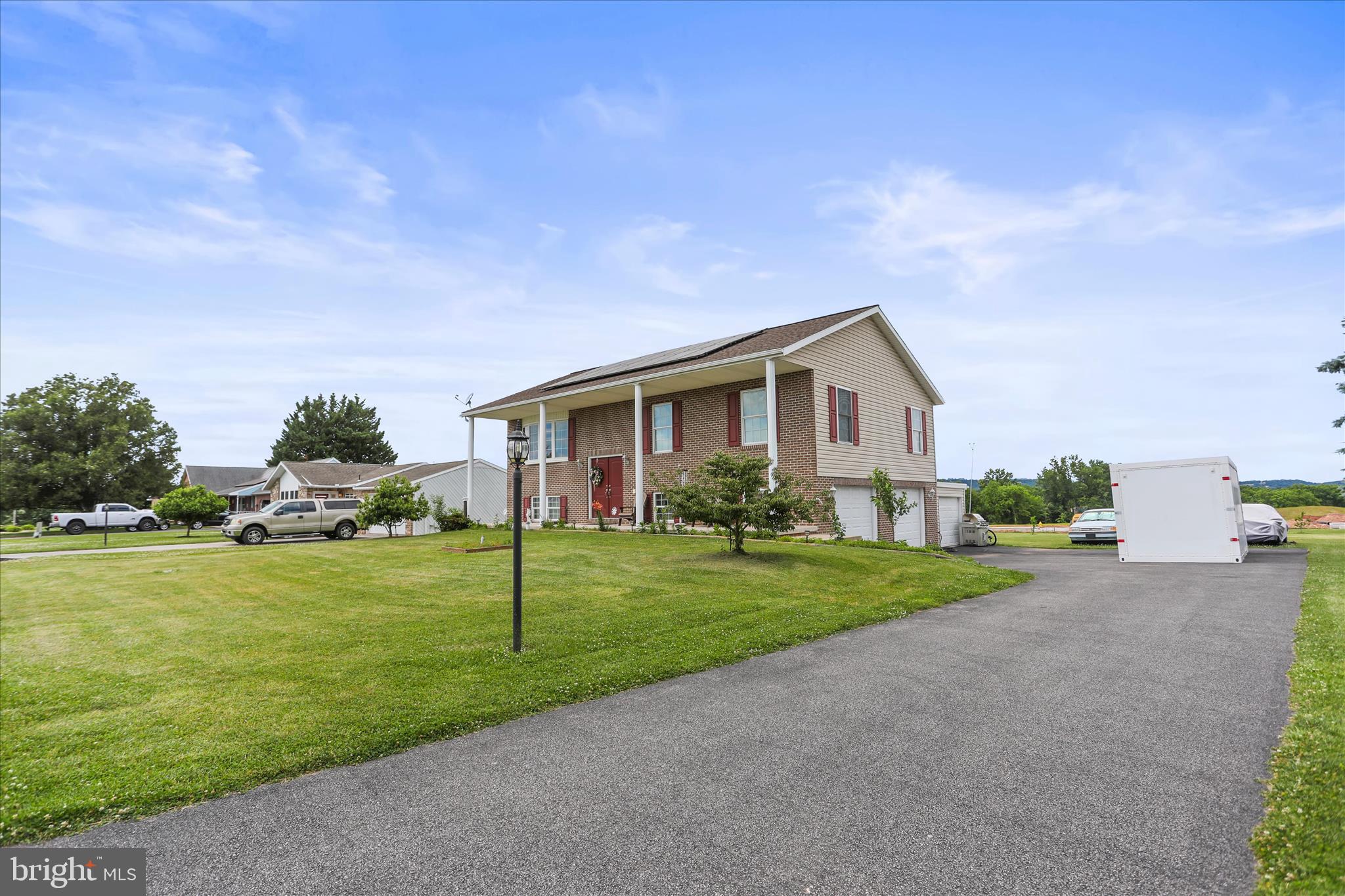 2440 BELAIR DRIVE
