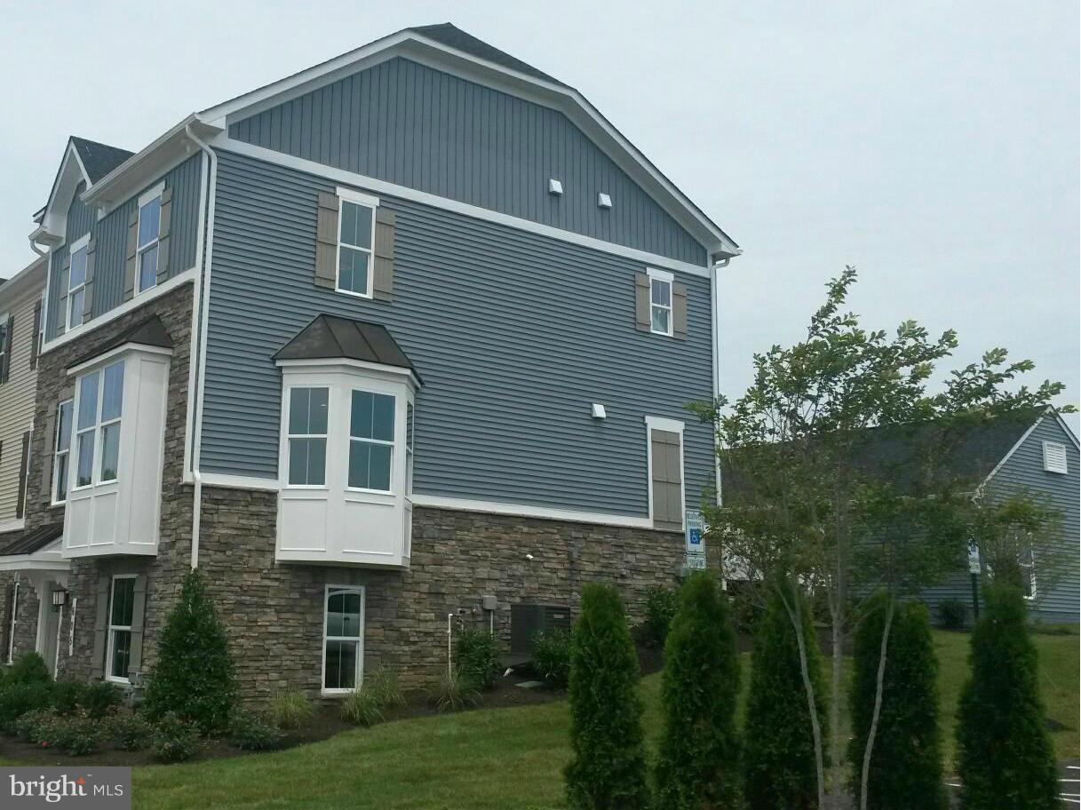 BRUNSWICK CROSSING - Residential