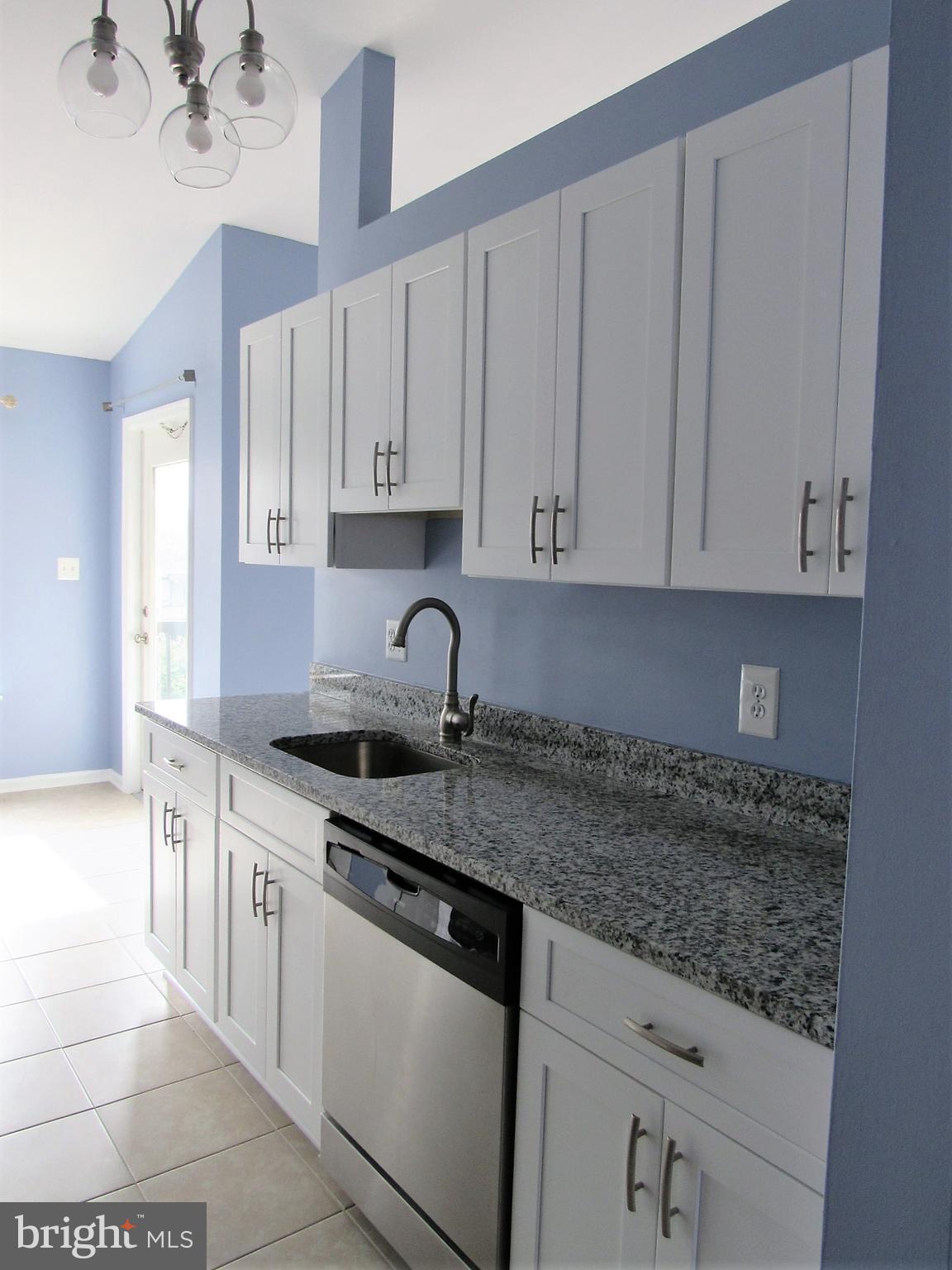 BATTERY HEIGHTS - Residential Lease