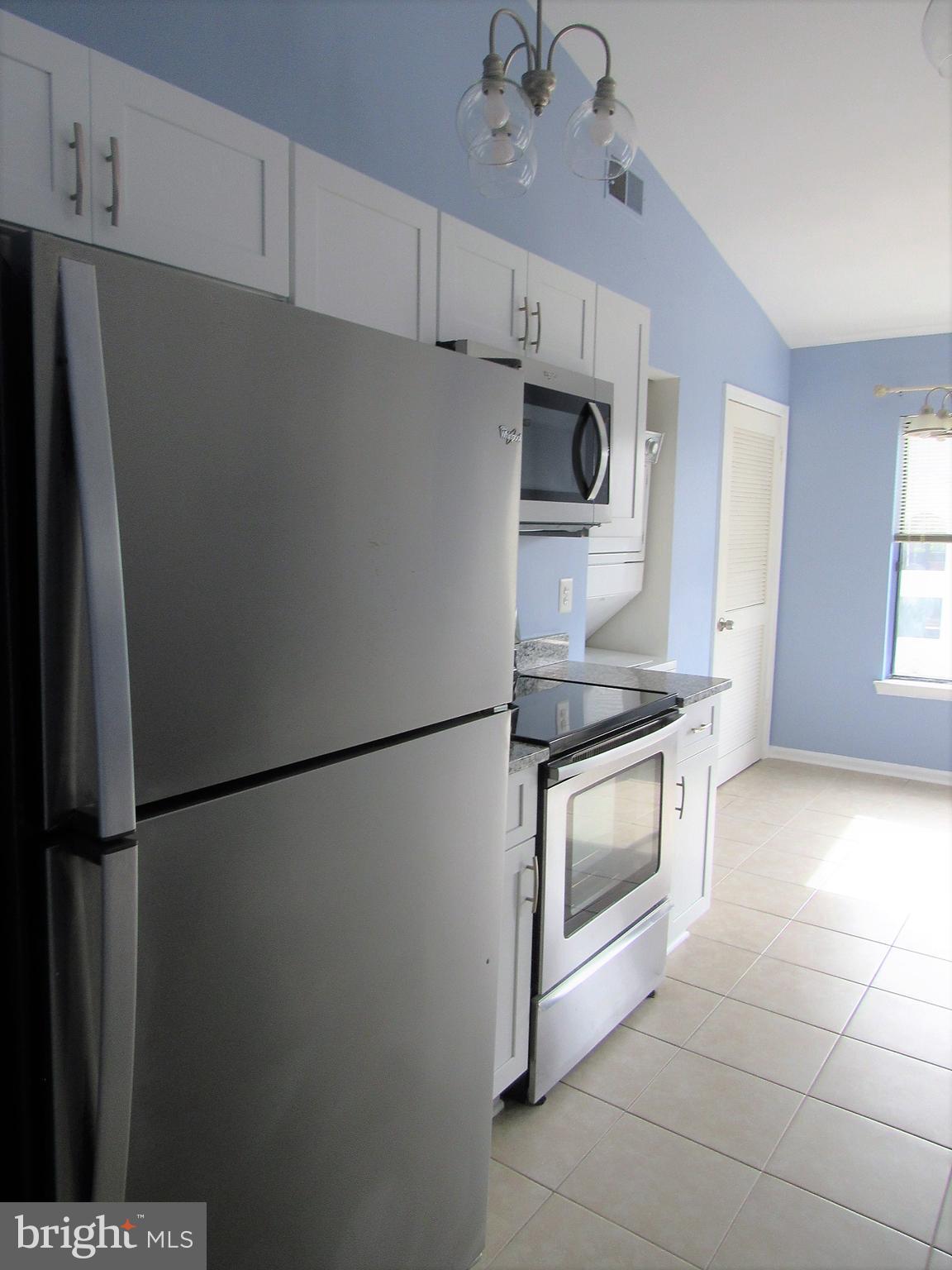 BATTERY HEIGHTS - Residential Lease