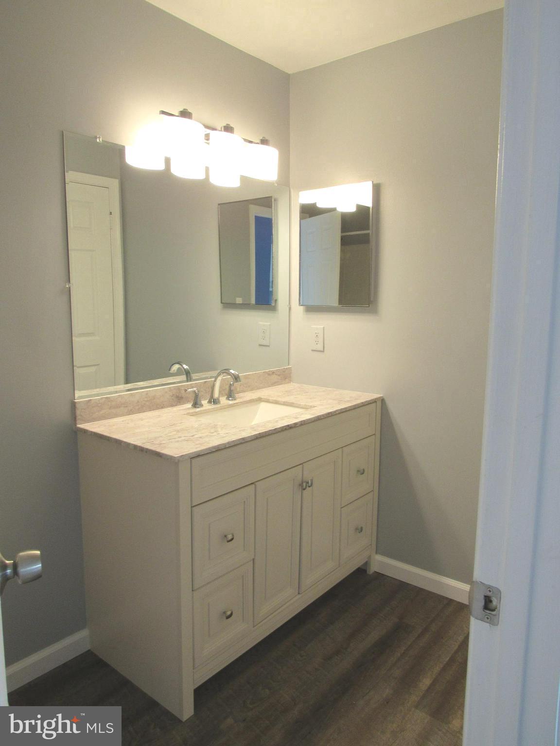 BATTERY HEIGHTS - Residential Lease