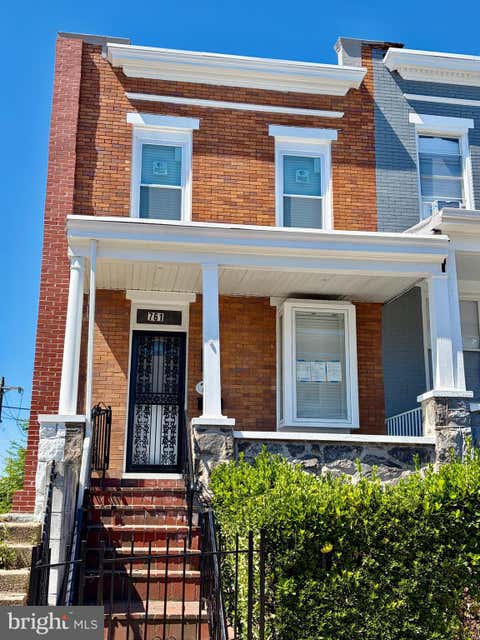 Townhouse For Sale - 761 Bartlett Avenue<br/> BALTIMORE, MD 21218