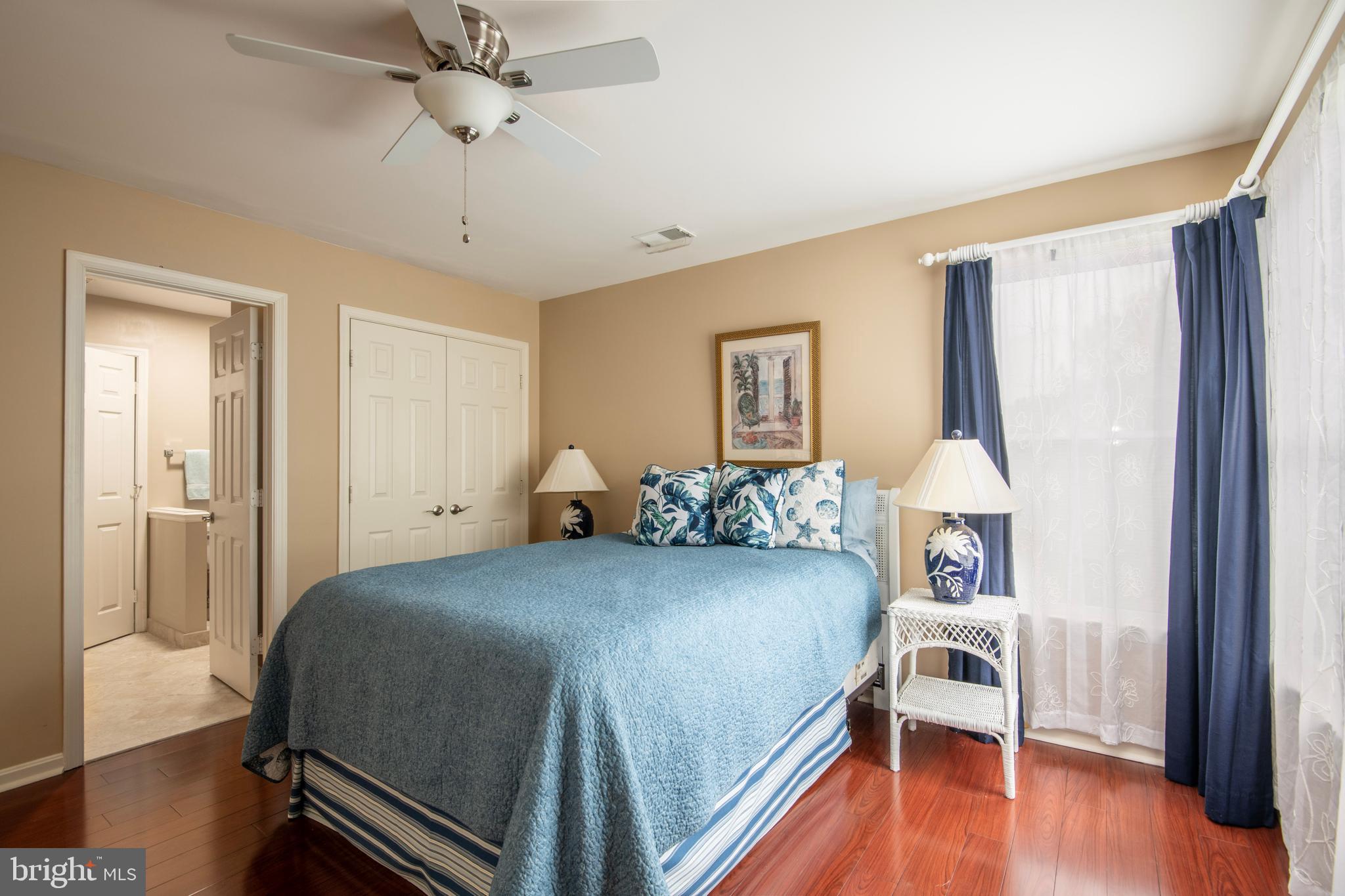 ANNAPOLIS COVE - Residential