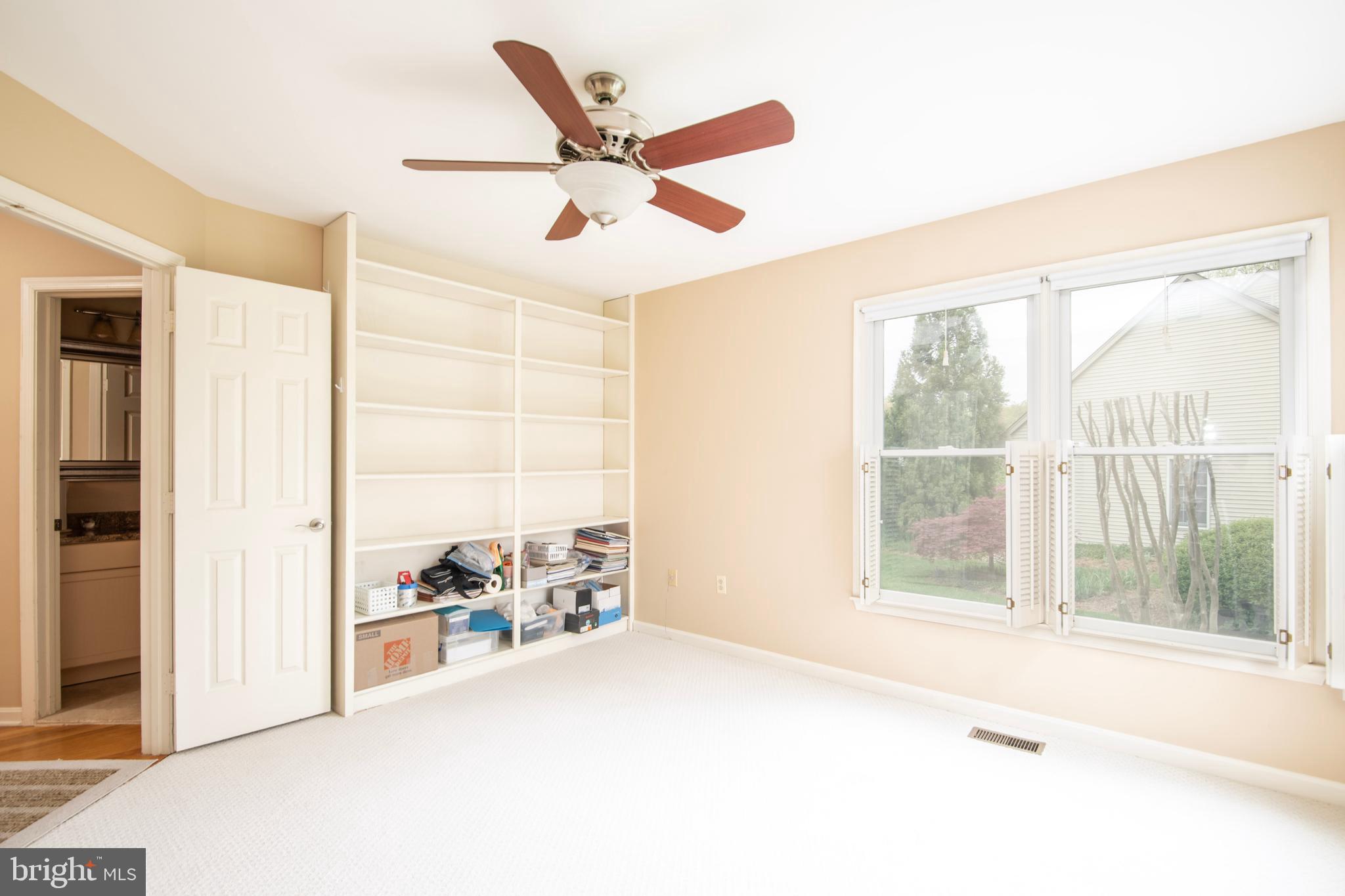 ANNAPOLIS COVE - Residential