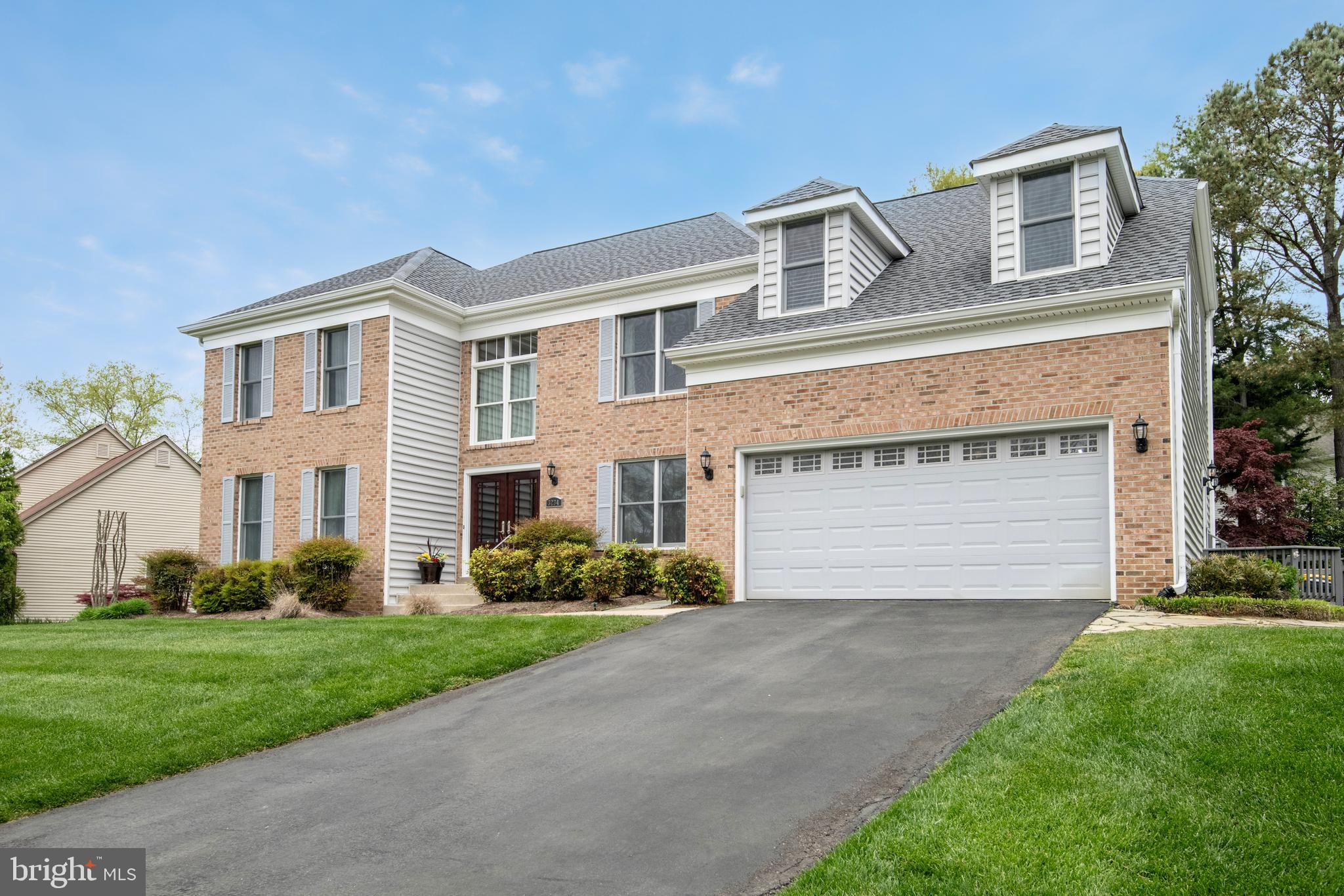 ANNAPOLIS COVE - Residential