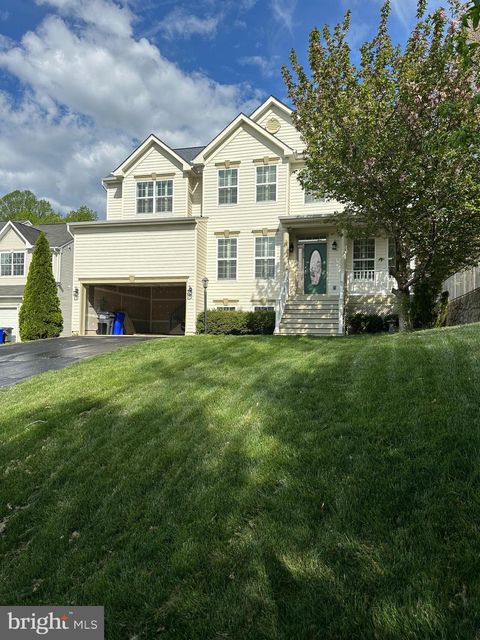 18706 KERILL ROAD TRIANGLE VA 22172