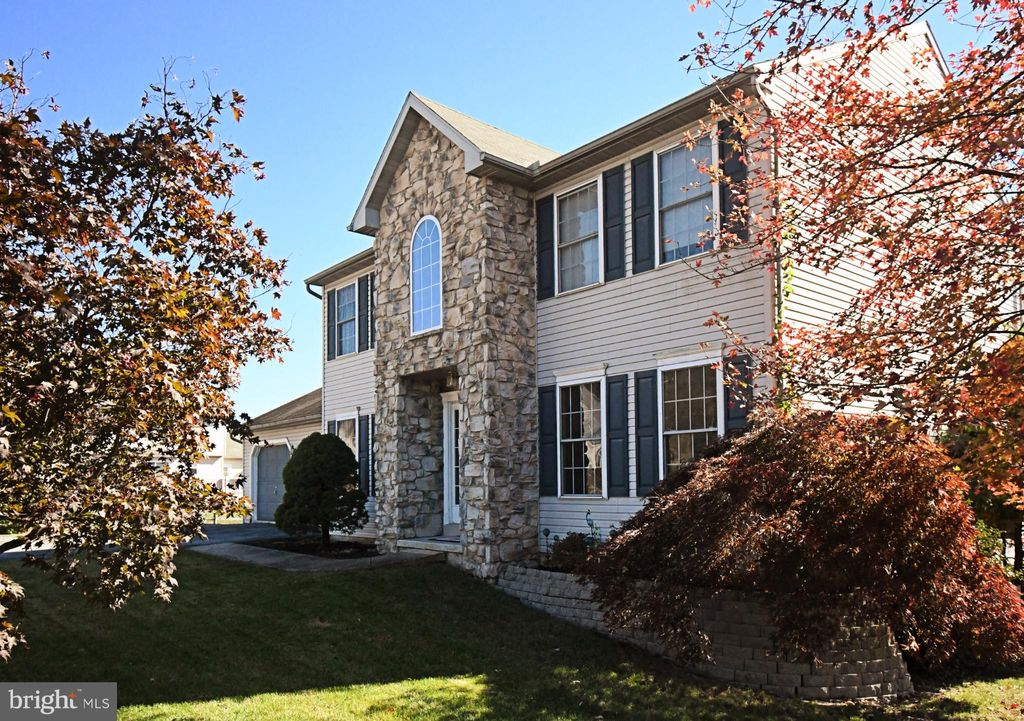 Photo of 306 Kingston Drive, DOUGLASSVILLE, PA 19518 (MLS # PABK2066324)