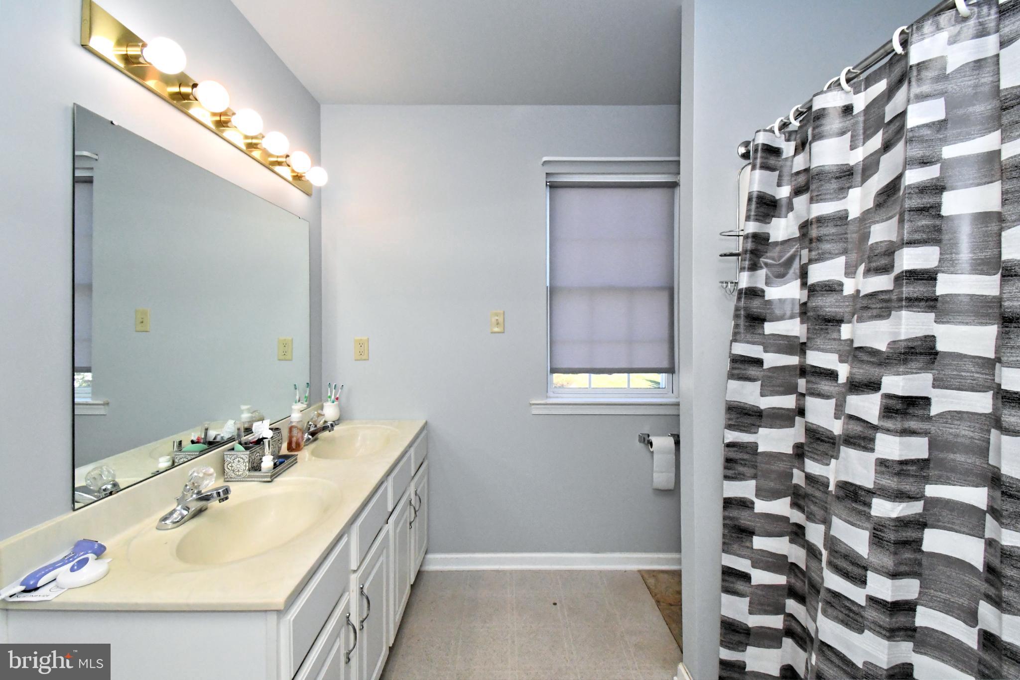 GREENBRIAR - Residential