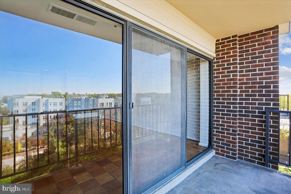AMERICANA FINMARK - Residential