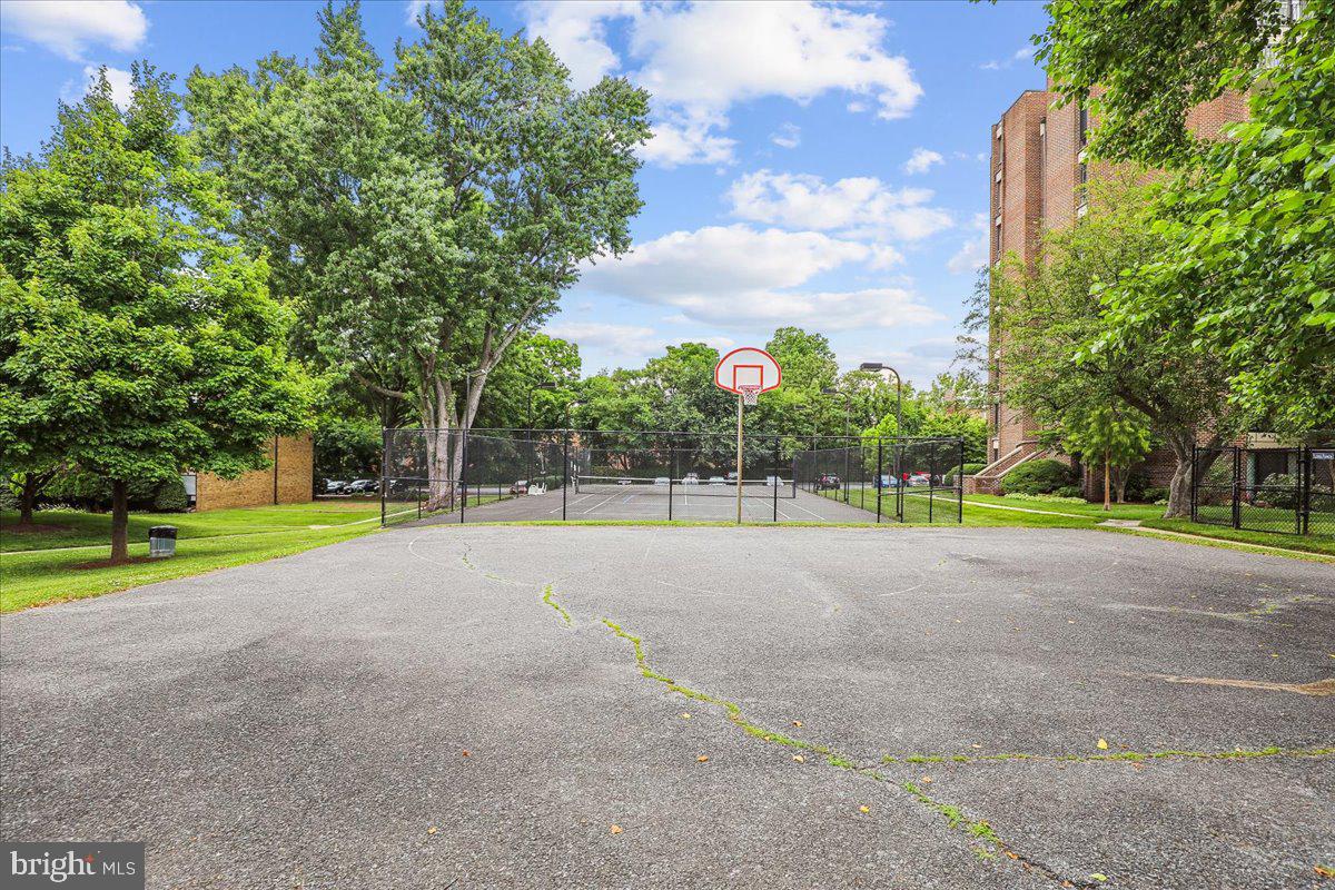 AMERICANA FINMARK - Residential