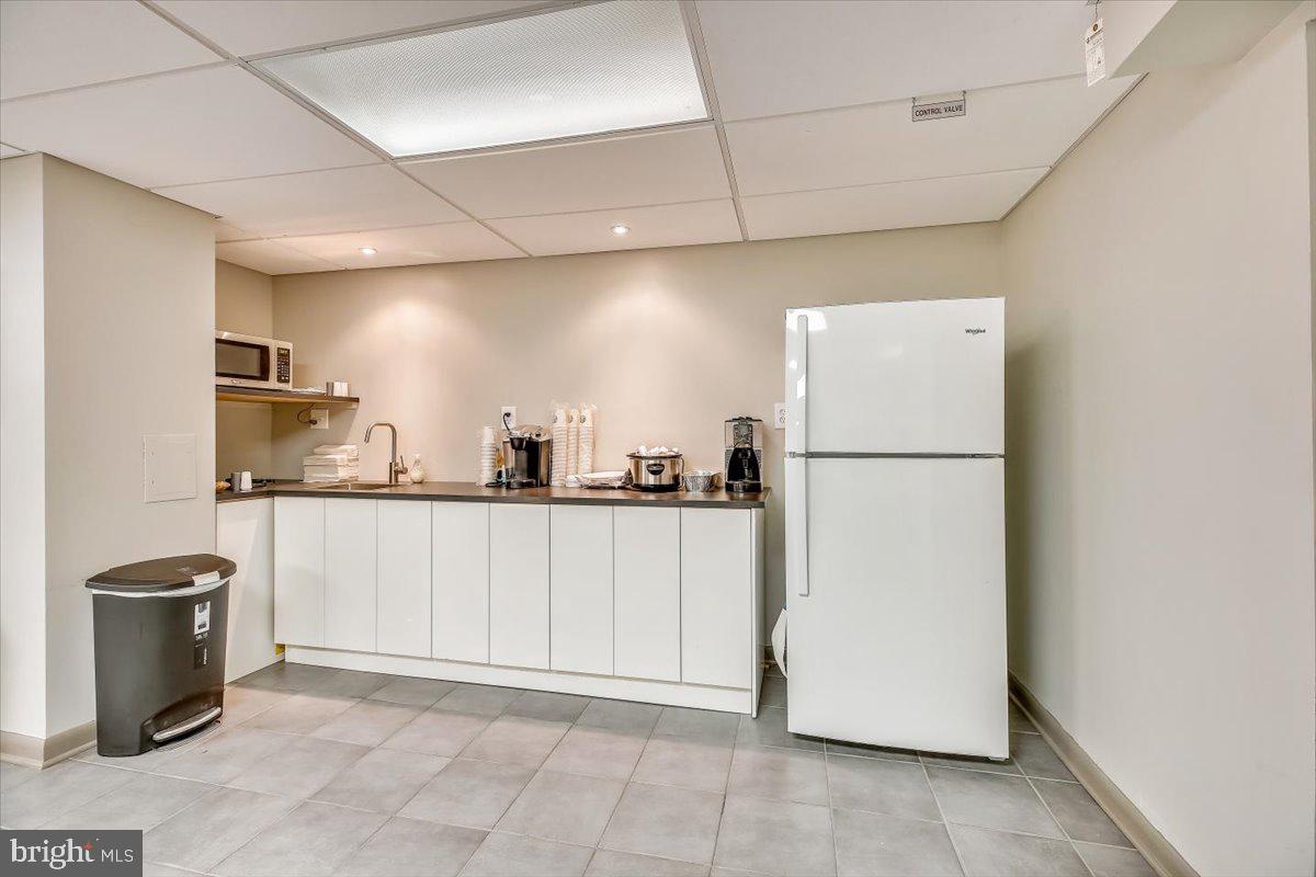 AMERICANA FINMARK - Residential