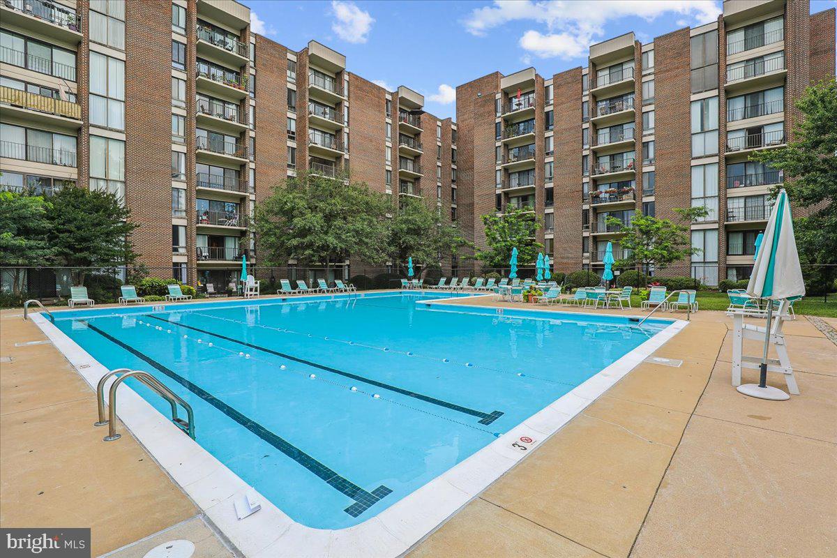 AMERICANA FINMARK - Residential