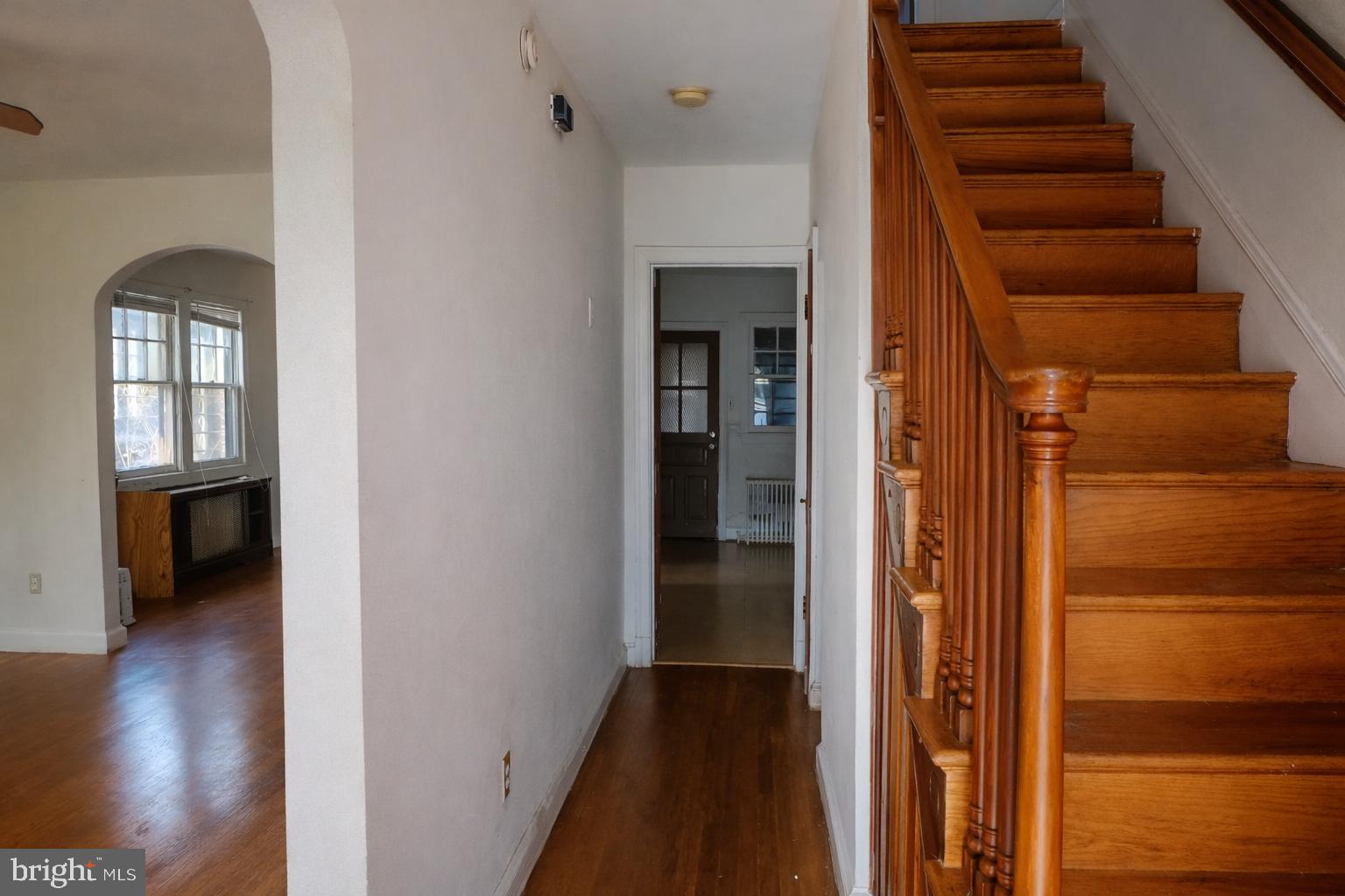 1464 MORRIS ROAD SE