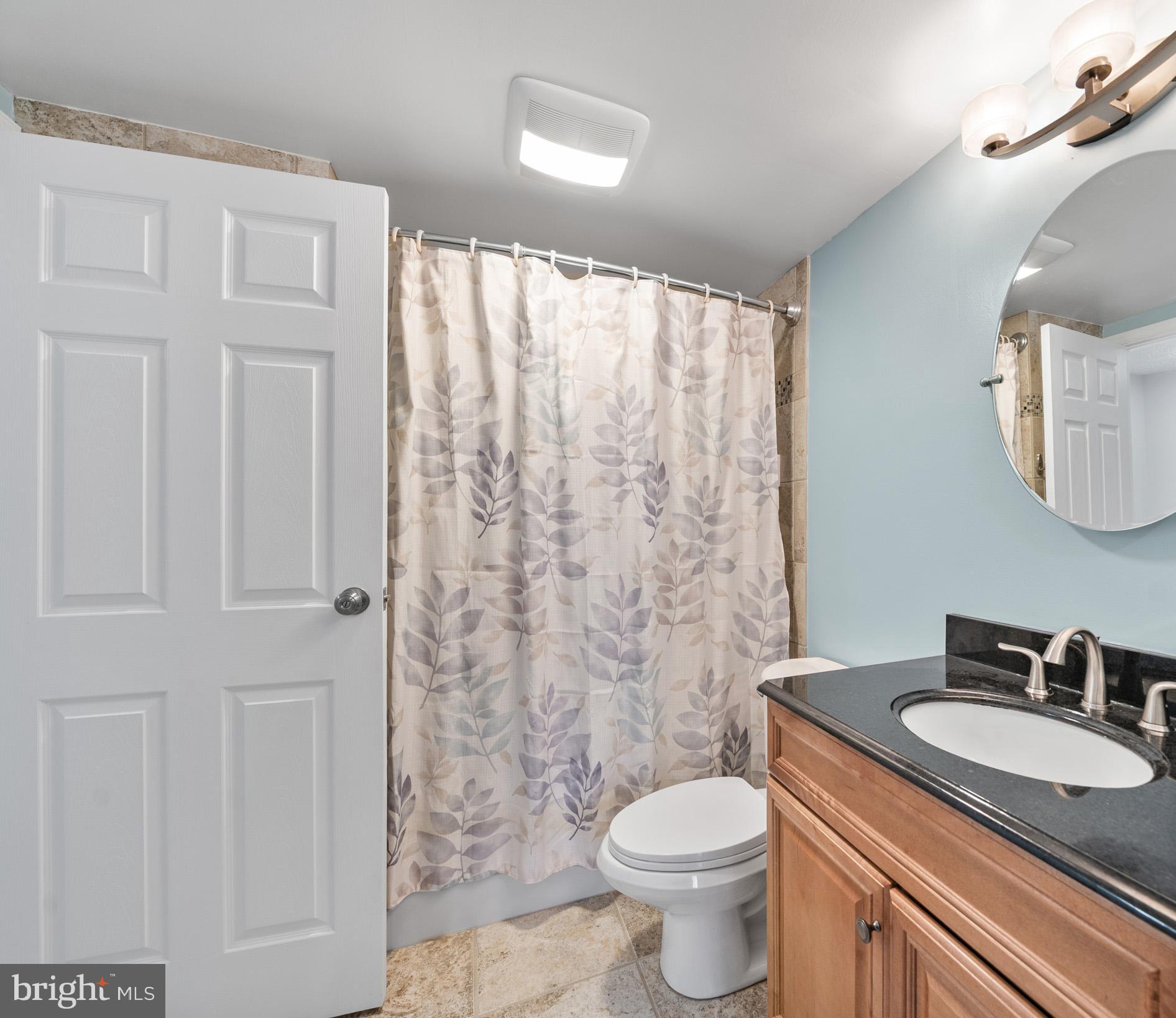 GUNNERS LAKE VILLAGE - Residential