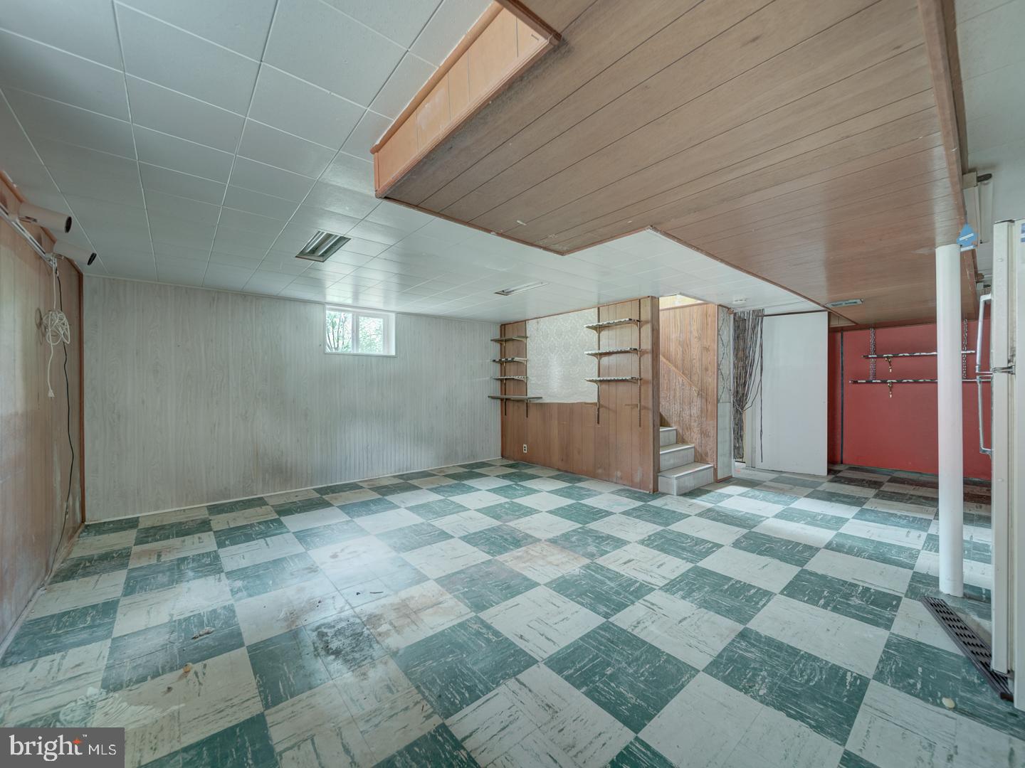 NEW HAMPSHIRE ESTATES - Residential