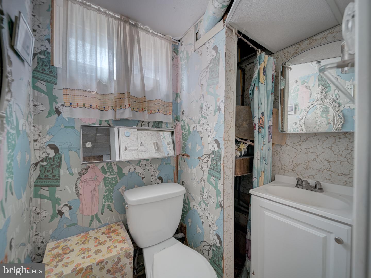 NEW HAMPSHIRE ESTATES - Residential