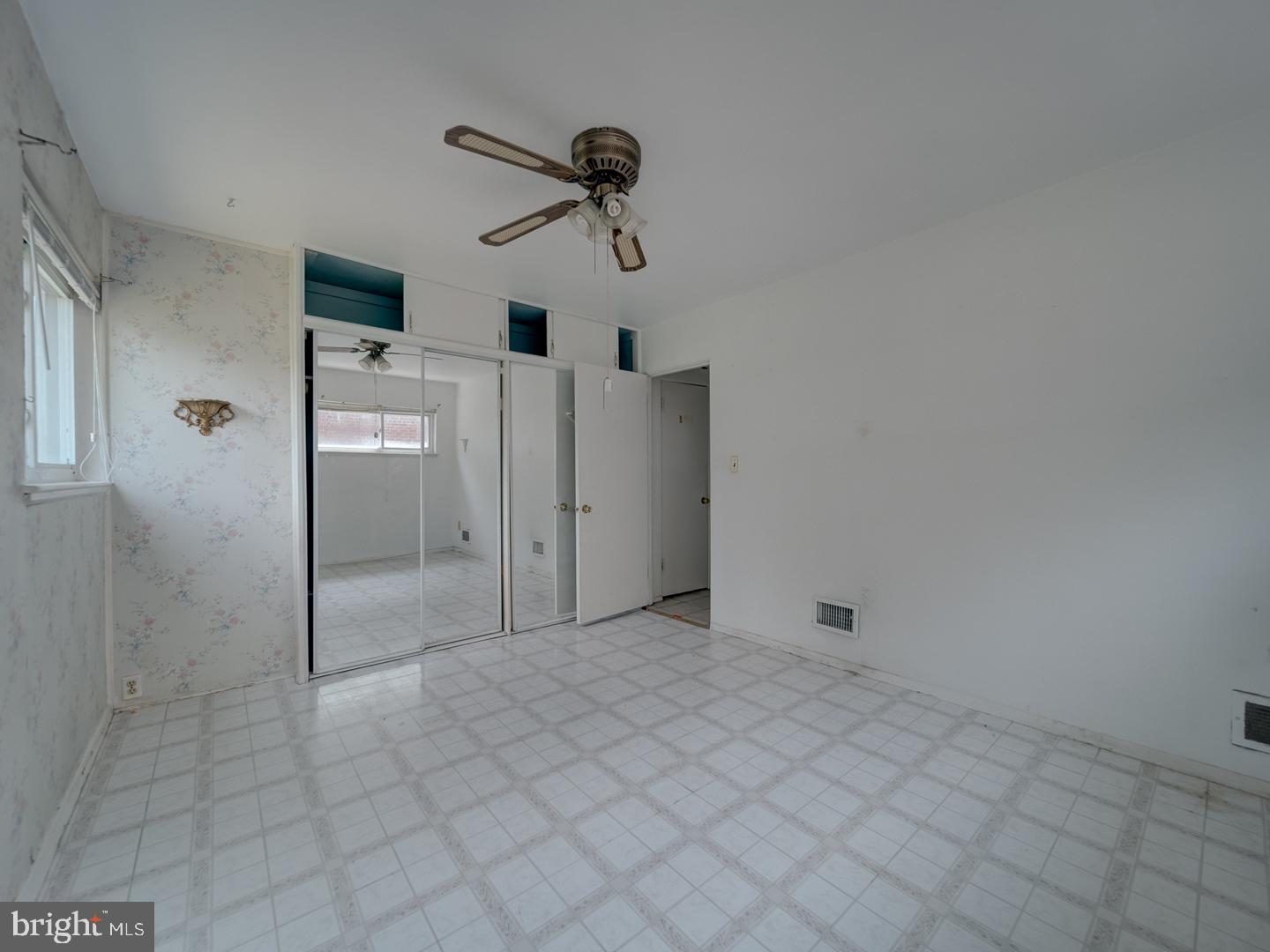 NEW HAMPSHIRE ESTATES - Residential