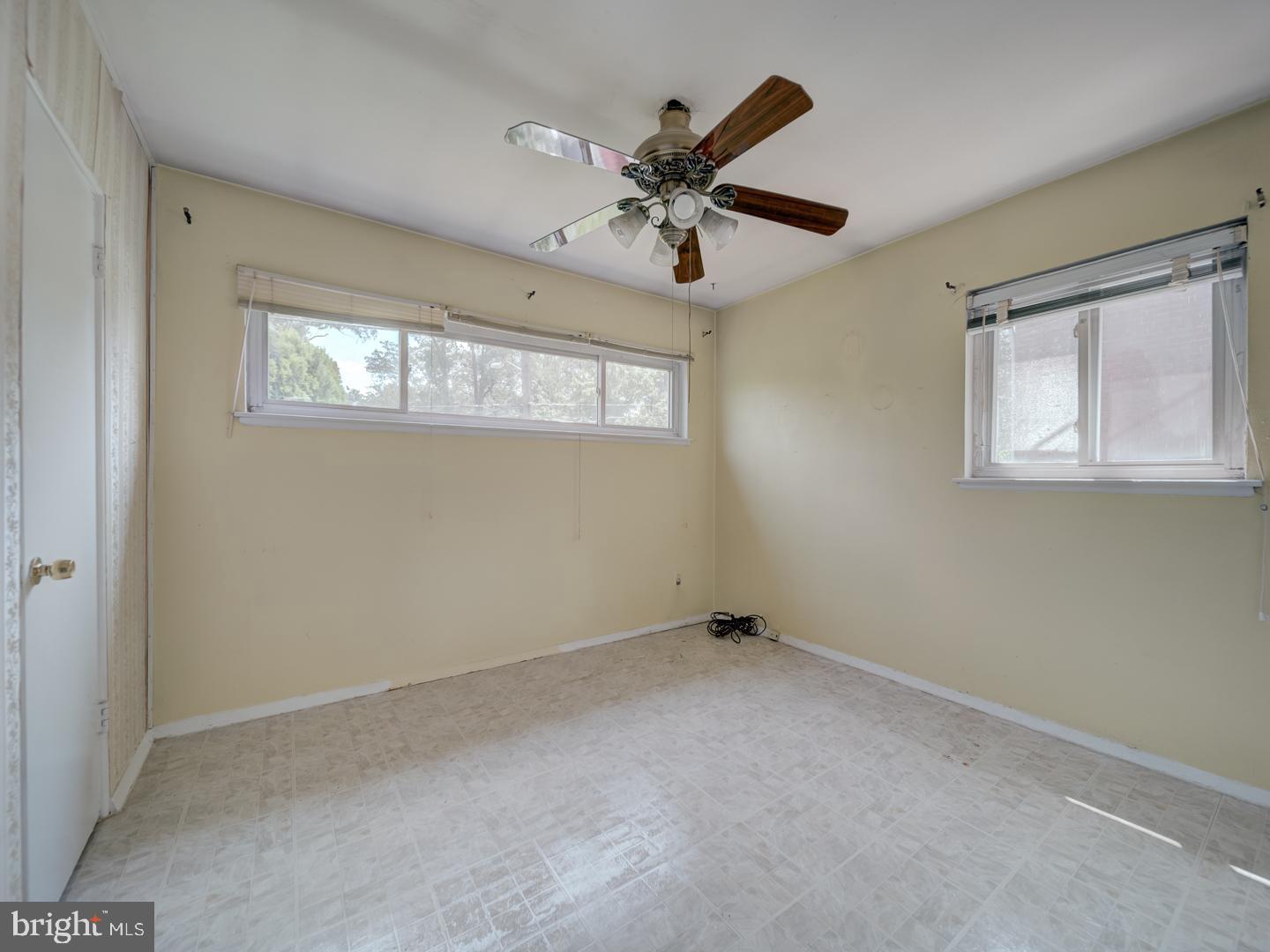 NEW HAMPSHIRE ESTATES - Residential