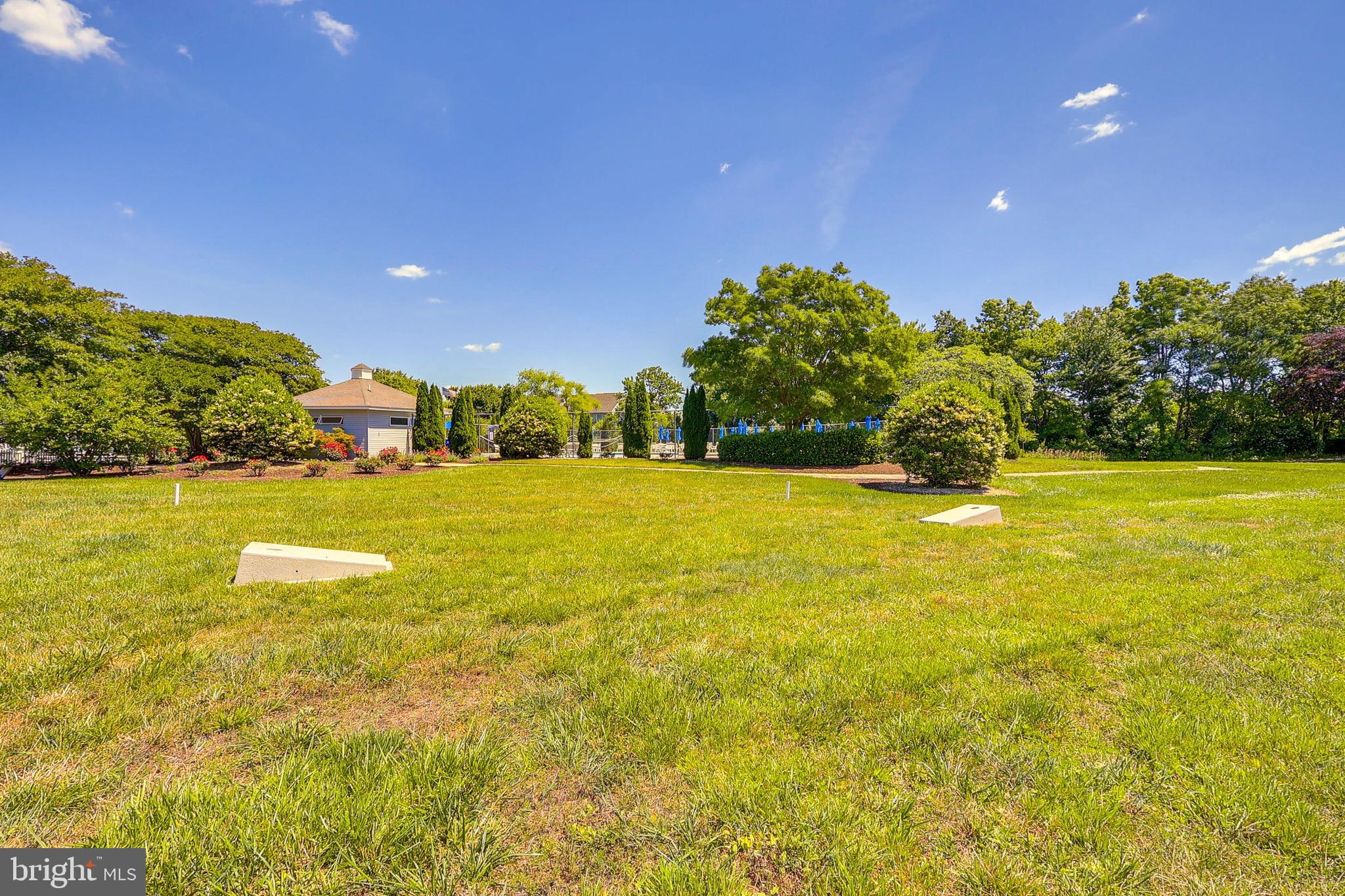 BETHANY MEADOWS - Residential