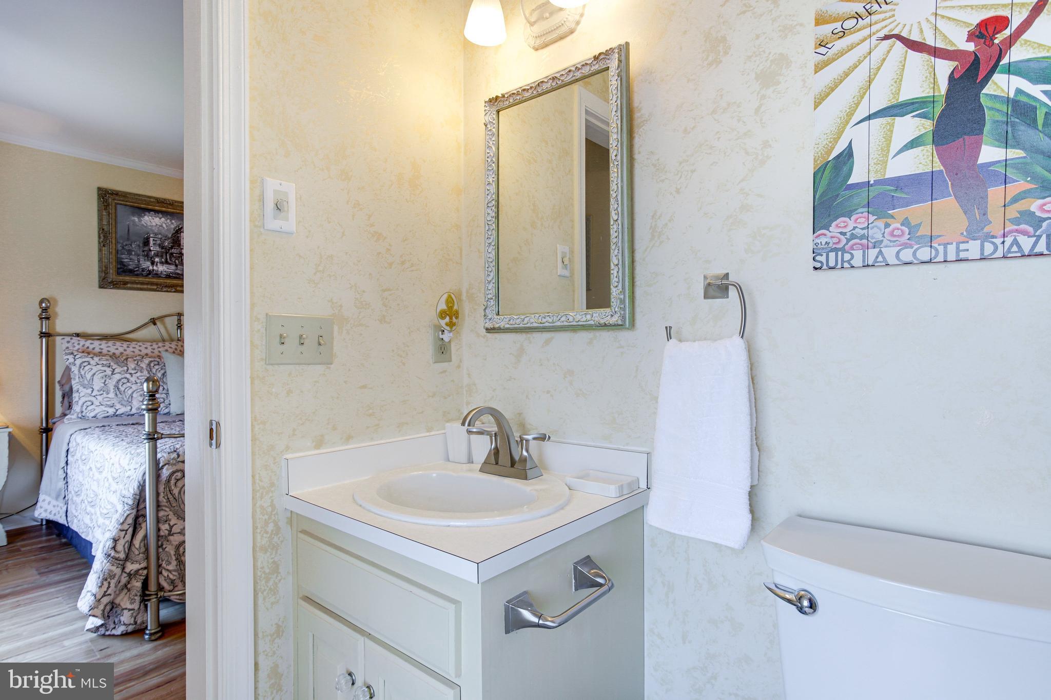 BETHANY MEADOWS - Residential