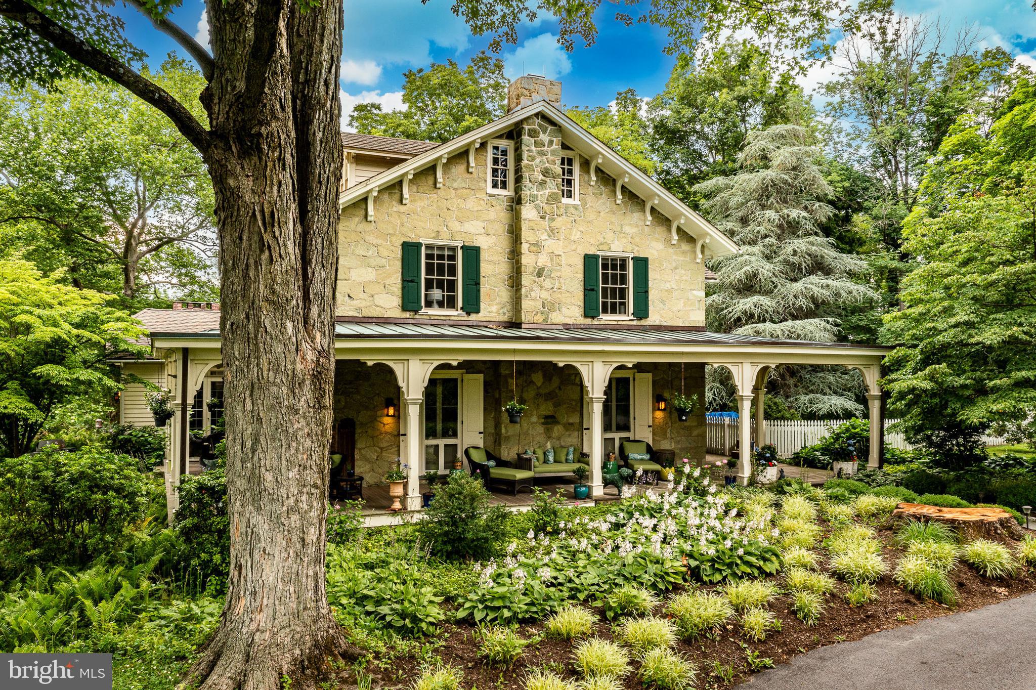 1001 COUNTRY CLUB ROAD