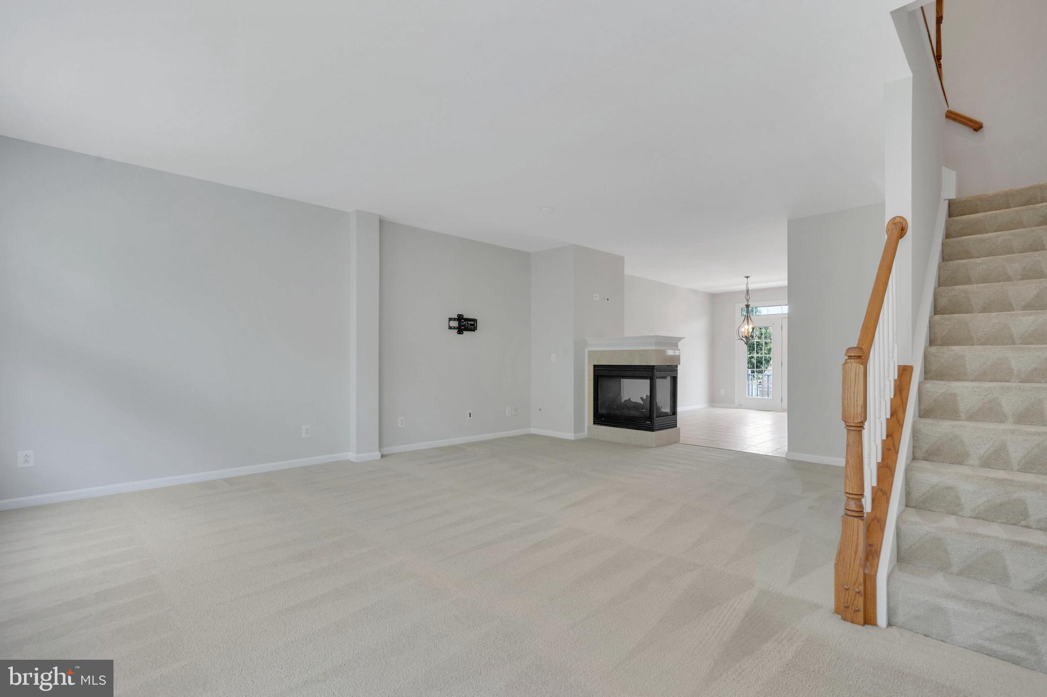 BRAMBLETON LANDBAY 2 - Residential Lease