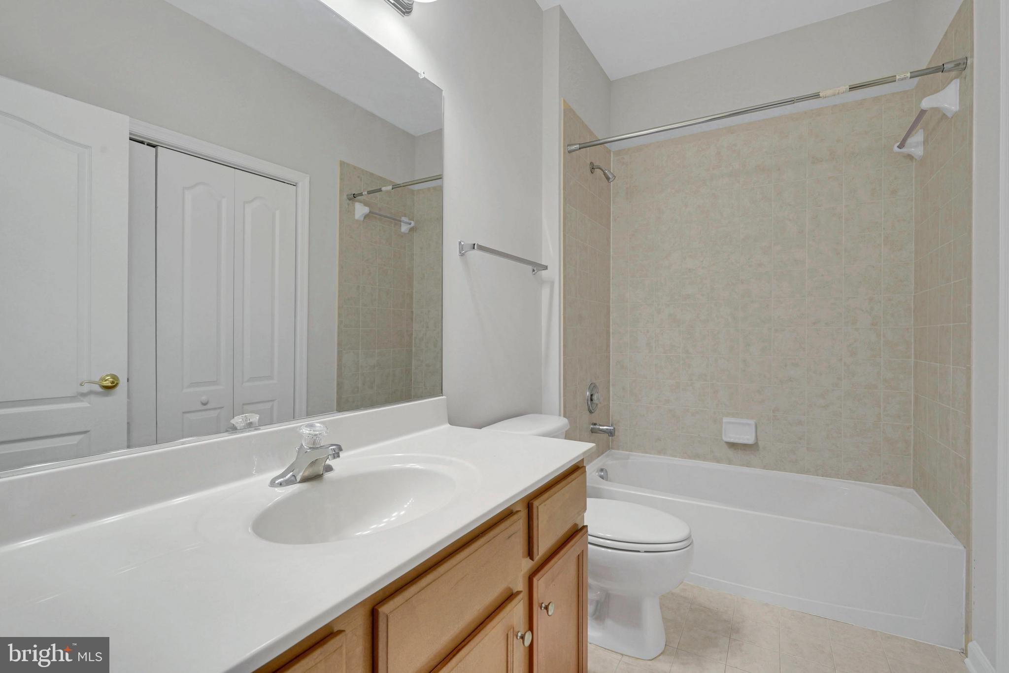 BRAMBLETON LANDBAY 2 - Residential Lease