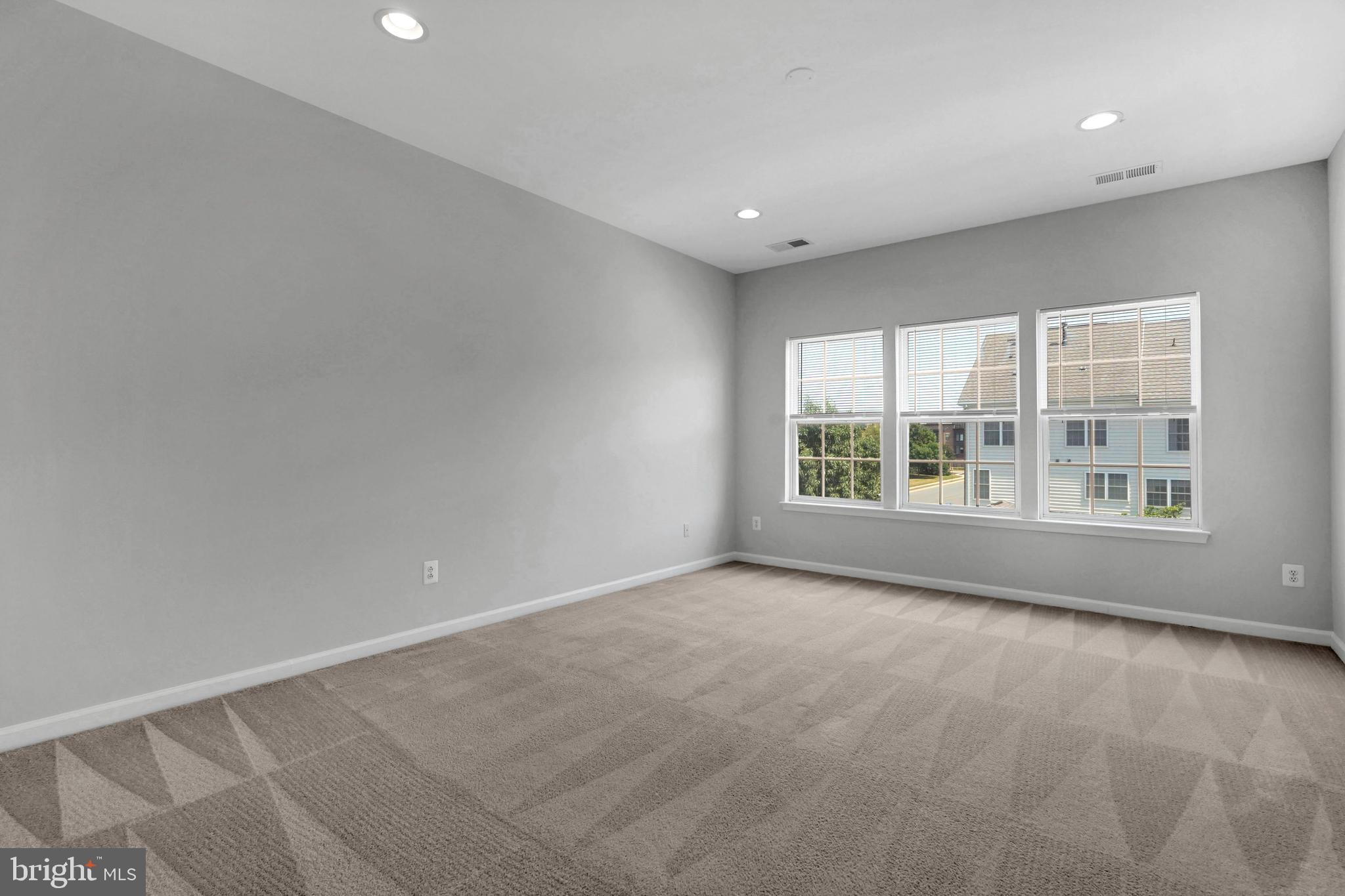 BRAMBLETON LANDBAY 2 - Residential Lease