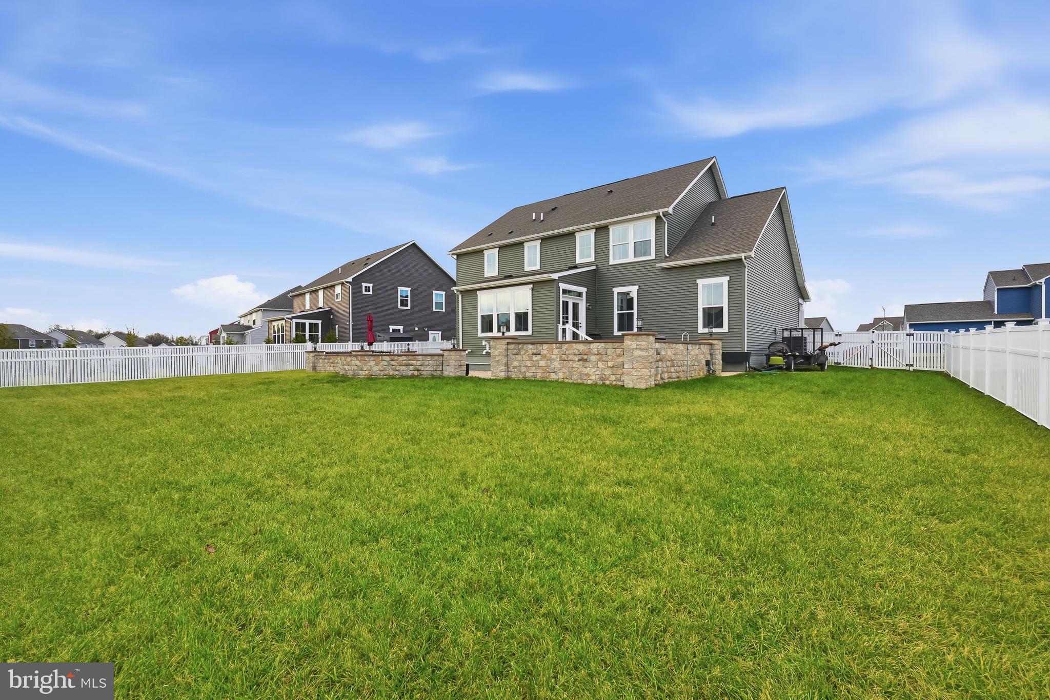 PARKSIDE - Residential