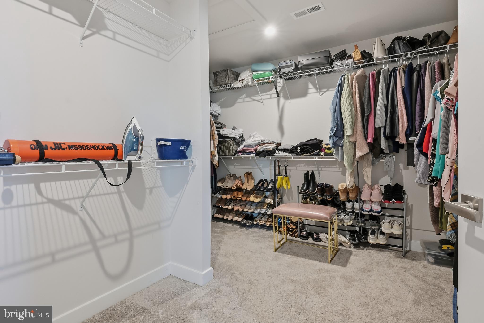 PARKSIDE - Residential