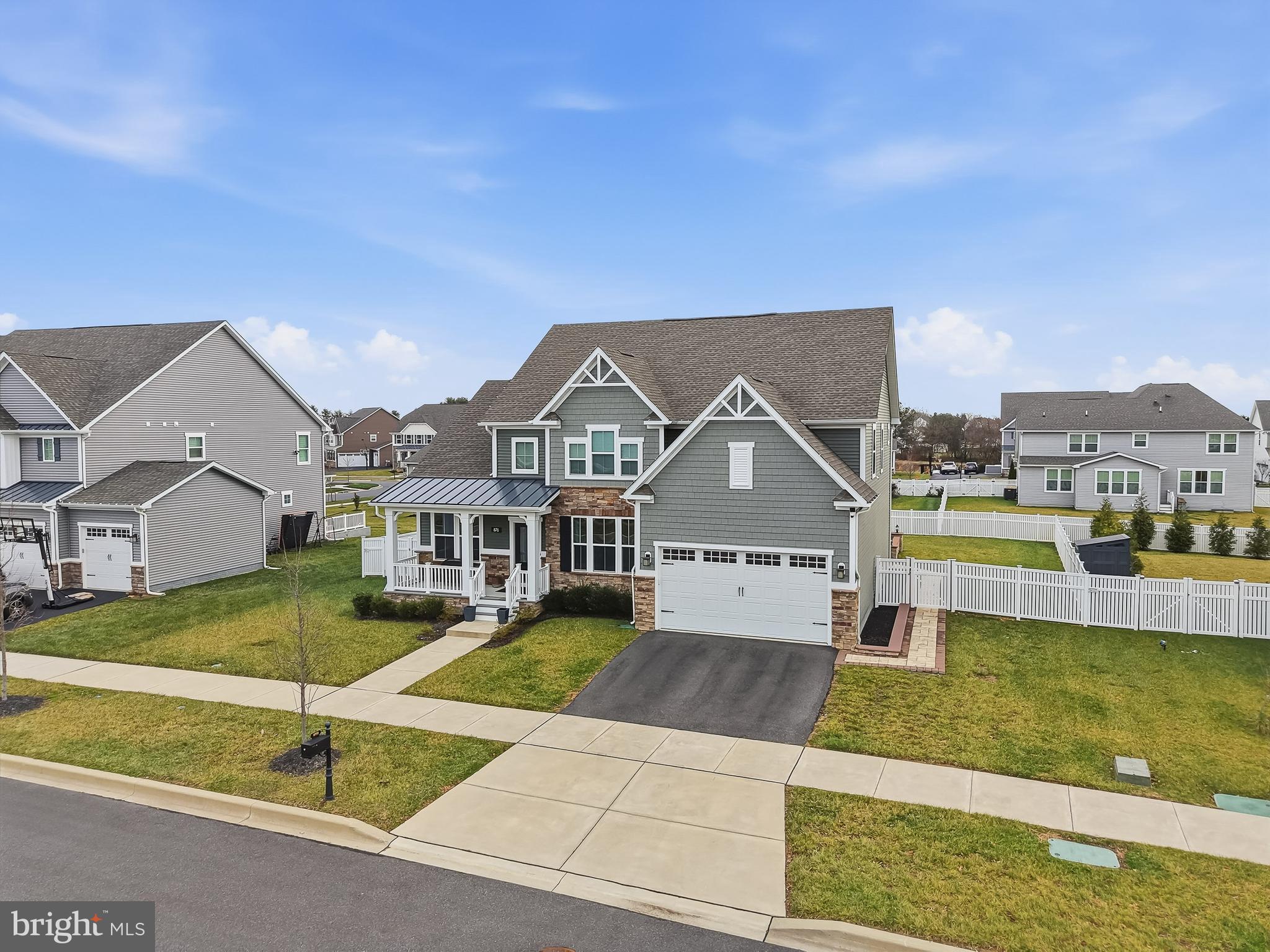 PARKSIDE - Residential