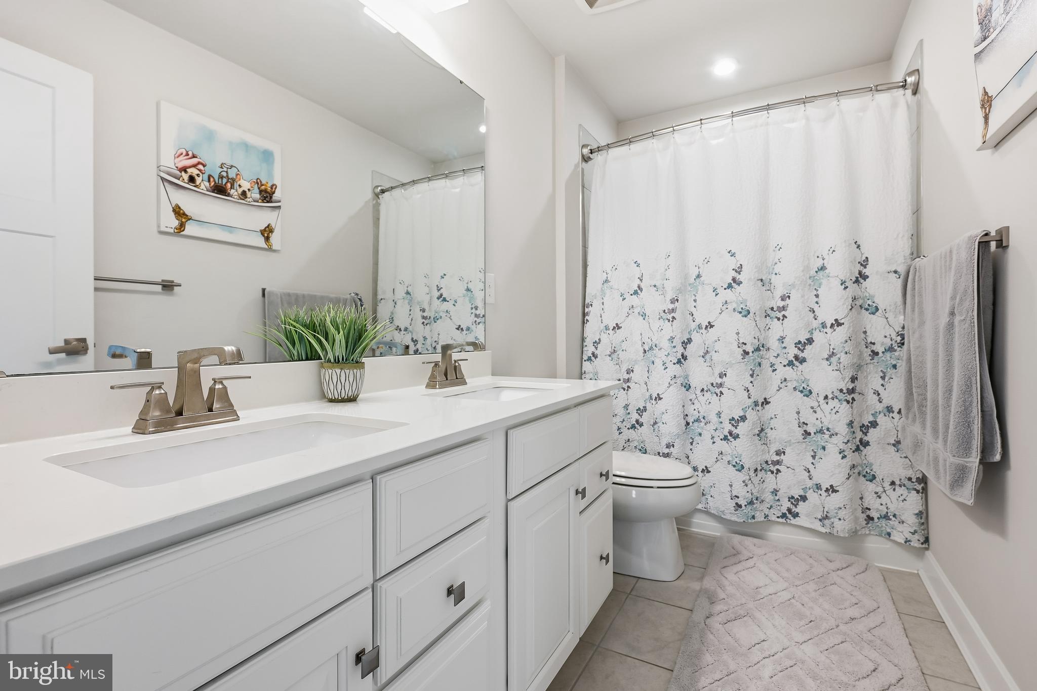 PARKSIDE - Residential