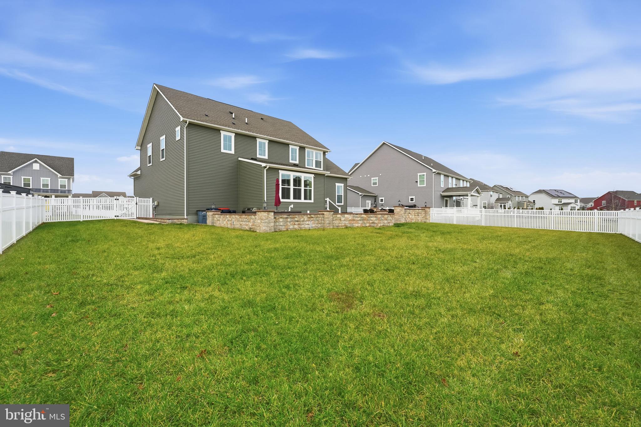 PARKSIDE - Residential