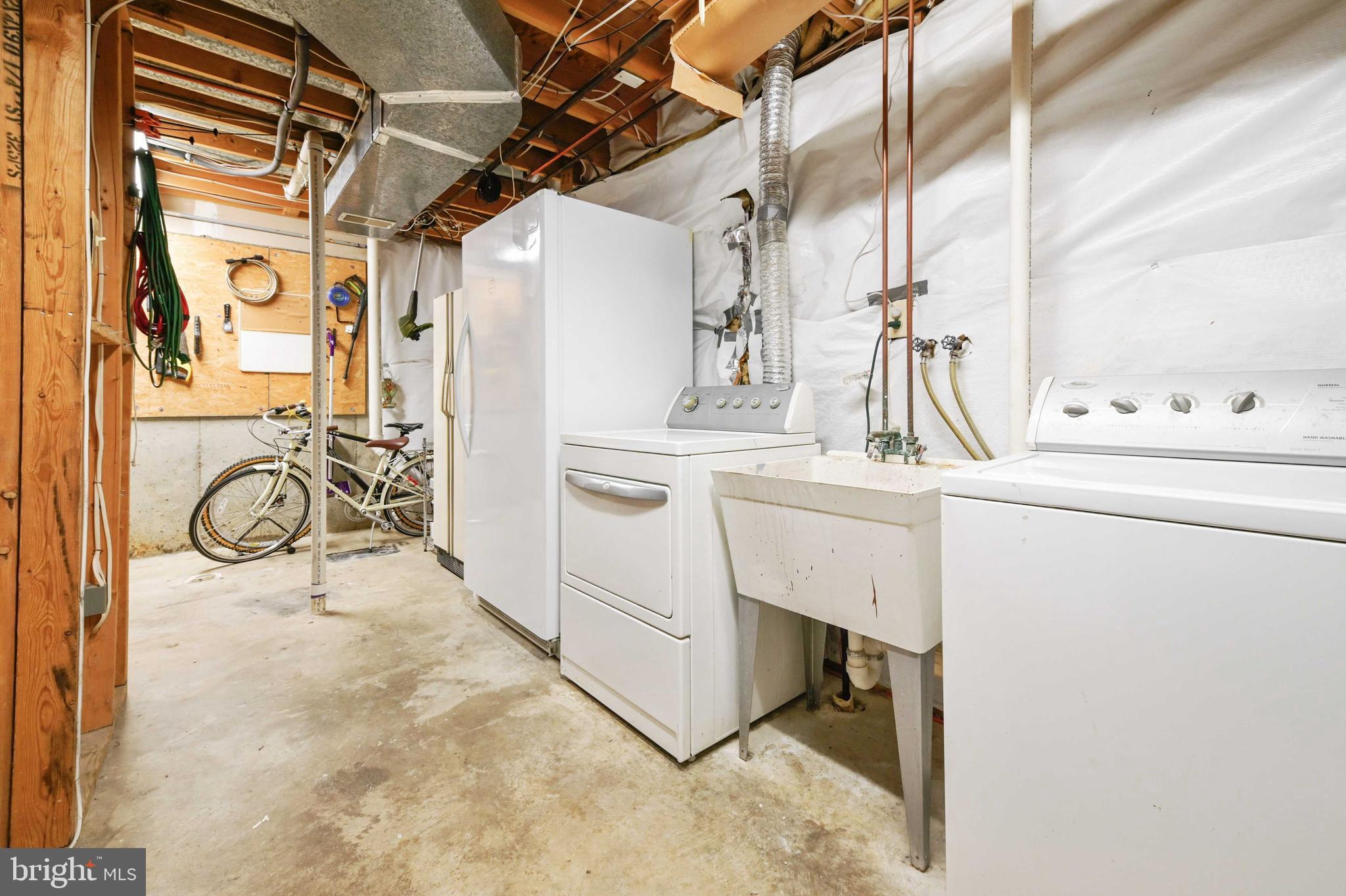 CEDARSIDE FARM - Residential