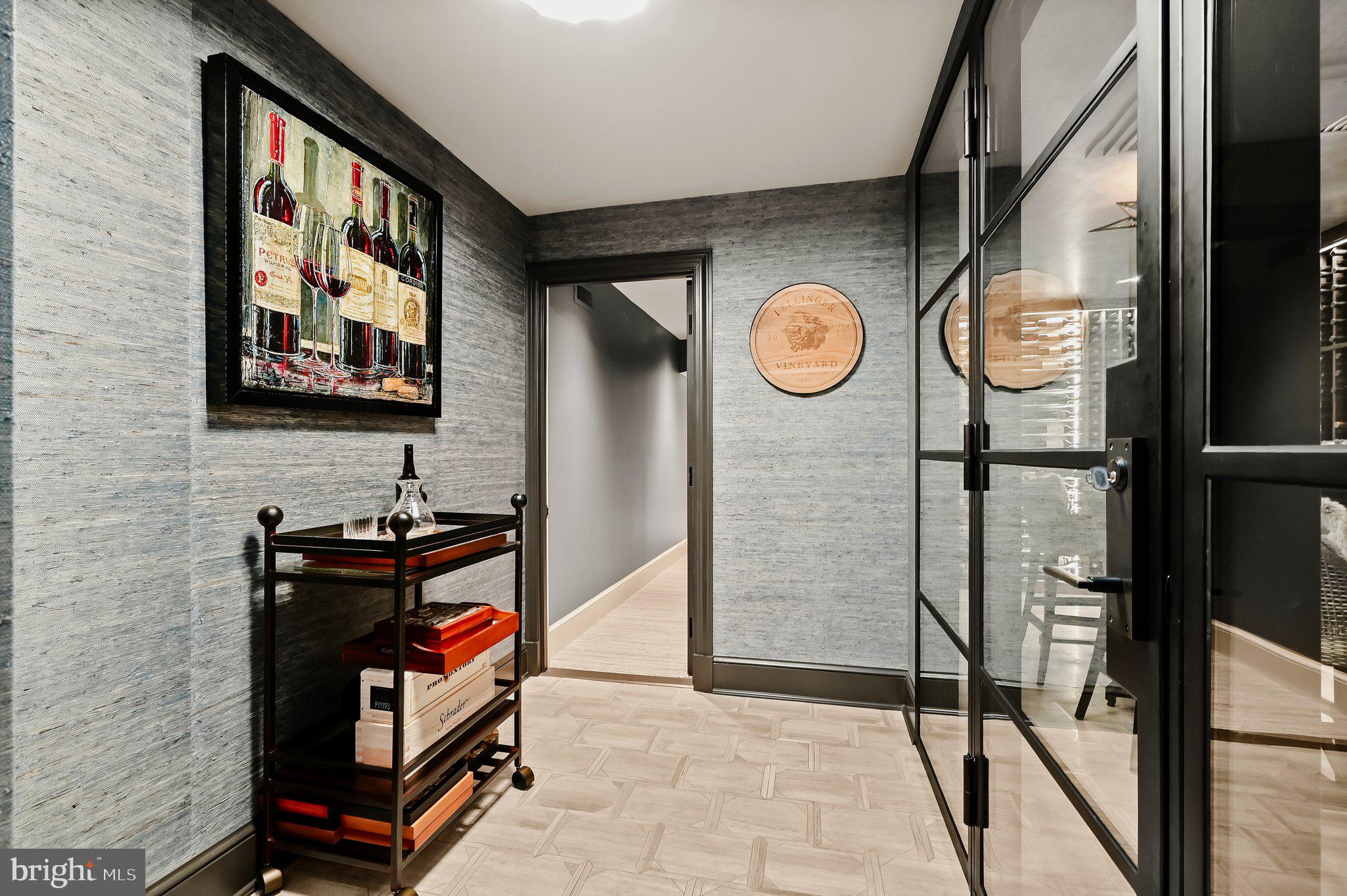 CHEVY CHASE VILLAGE - Residential