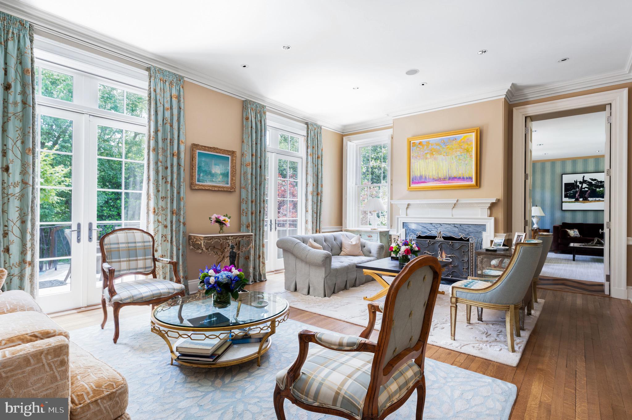 CHEVY CHASE VILLAGE - Residential