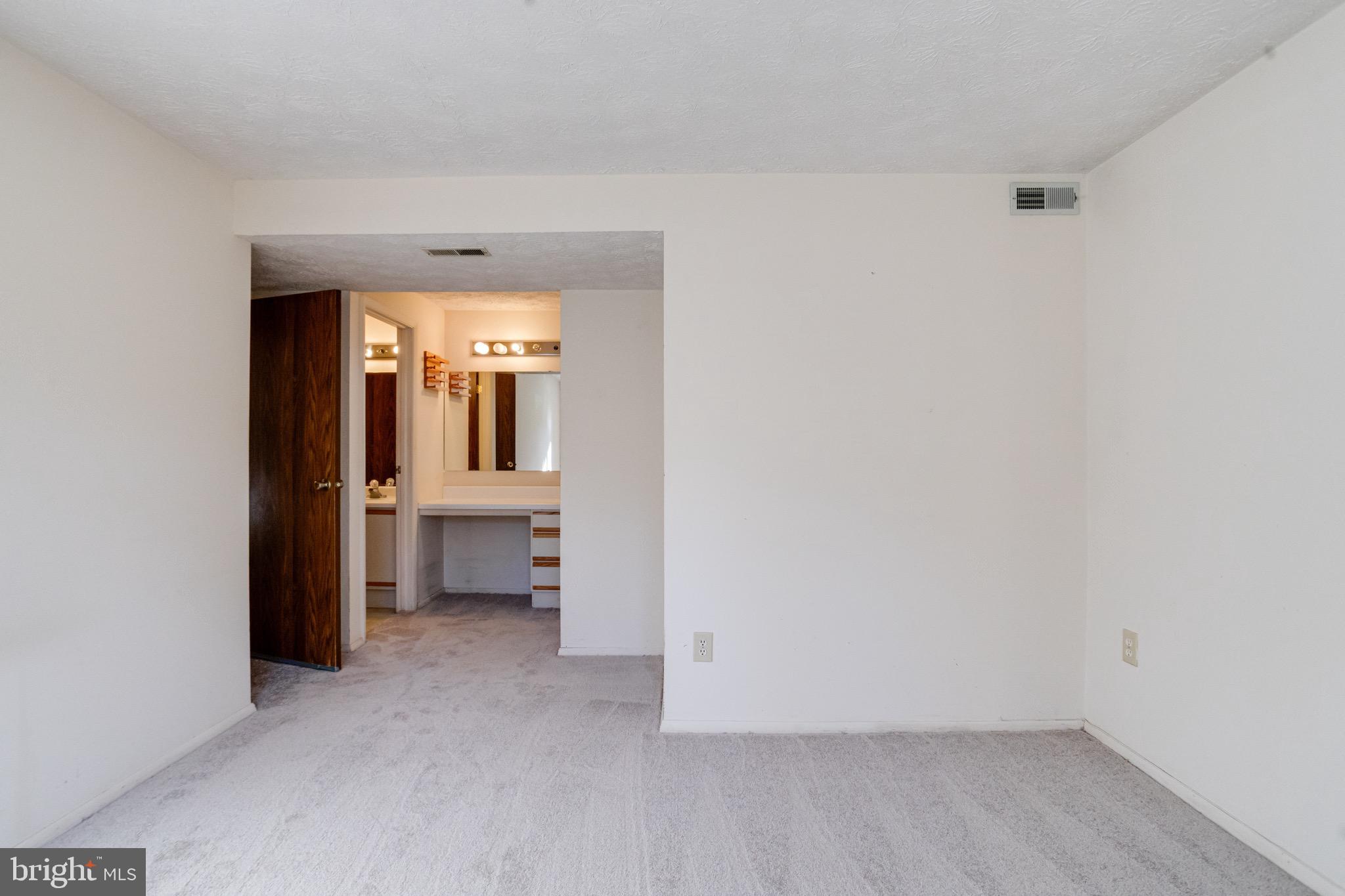 CHESTERFIELD GARDEN CONDOMINIUM - Residential