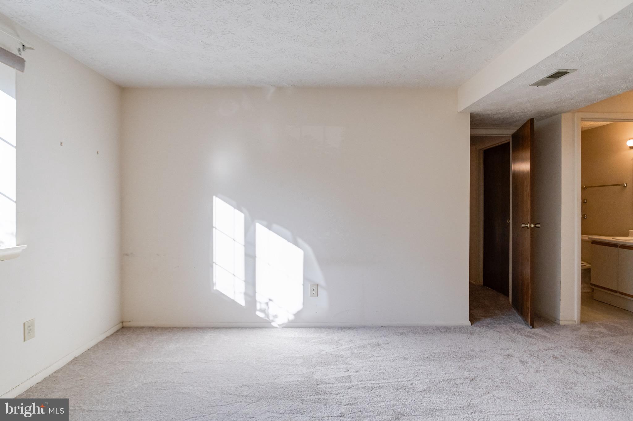 CHESTERFIELD GARDEN CONDOMINIUM - Residential