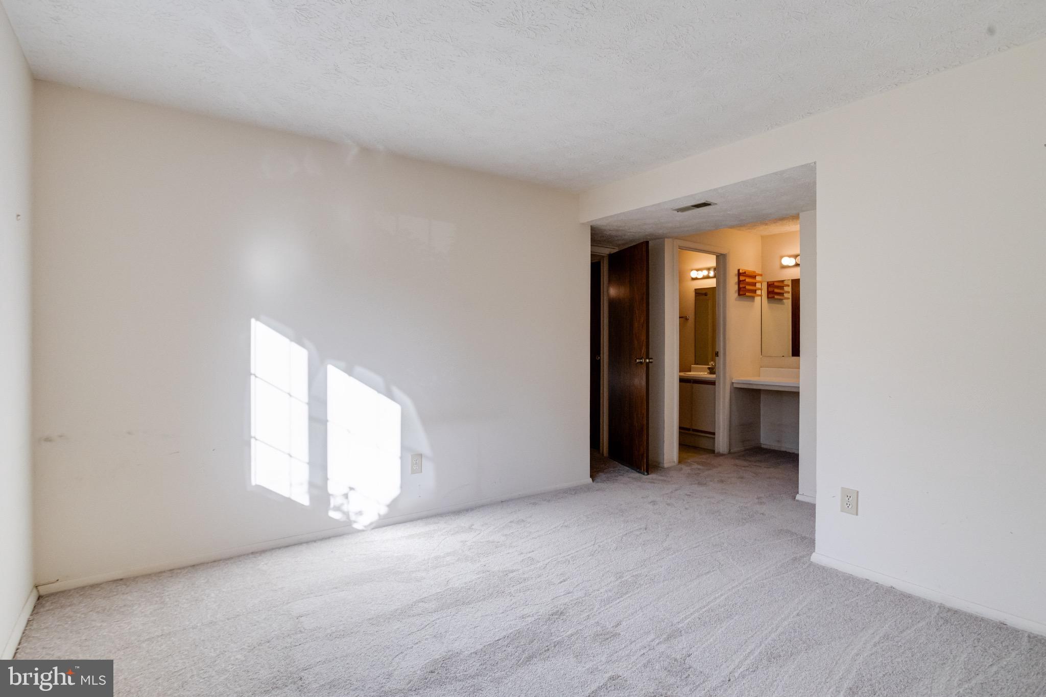 CHESTERFIELD GARDEN CONDOMINIUM - Residential